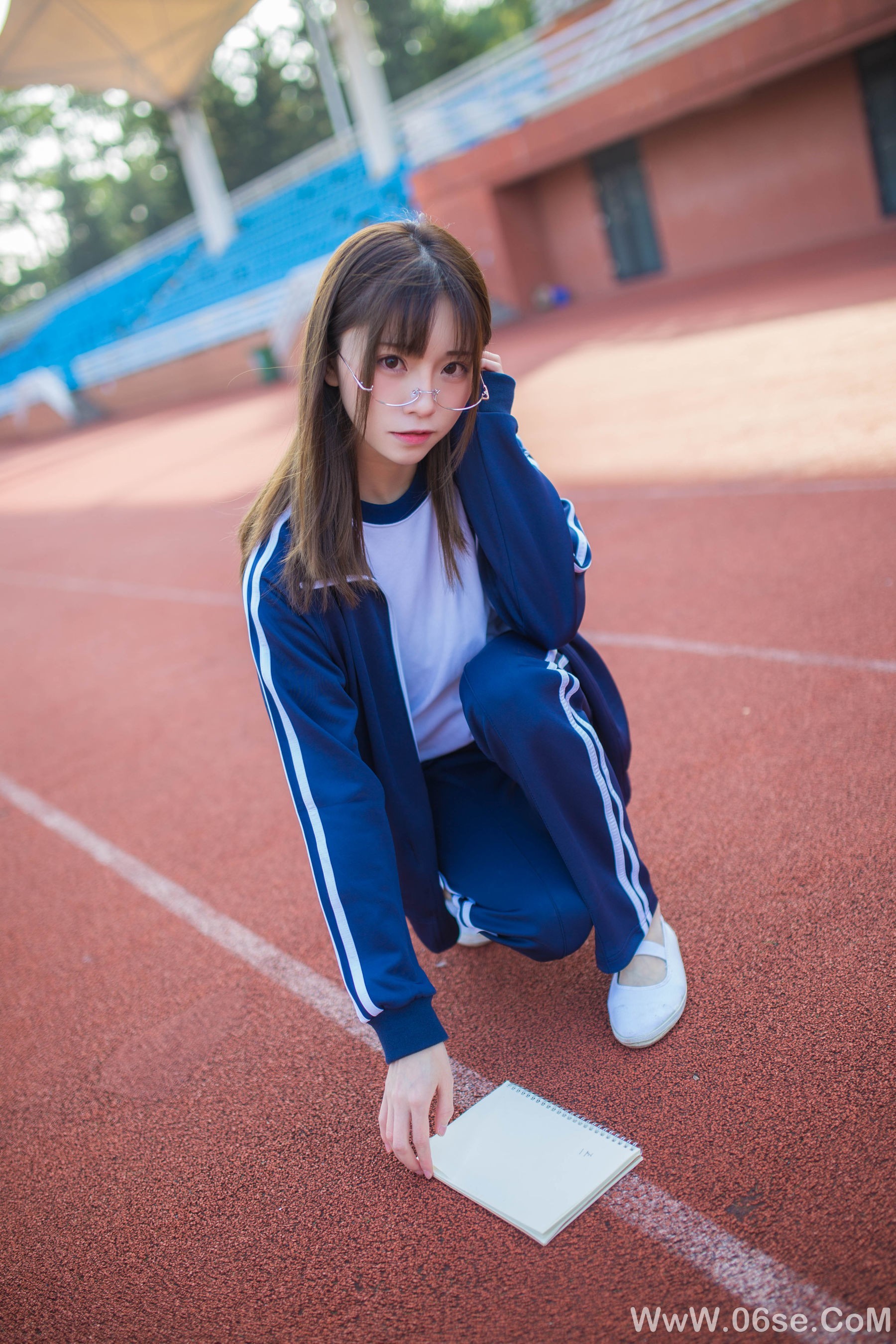 图片[10]-动漫博主Kitaro_绮太郎 蓝色运动服女孩[13P]-六色网