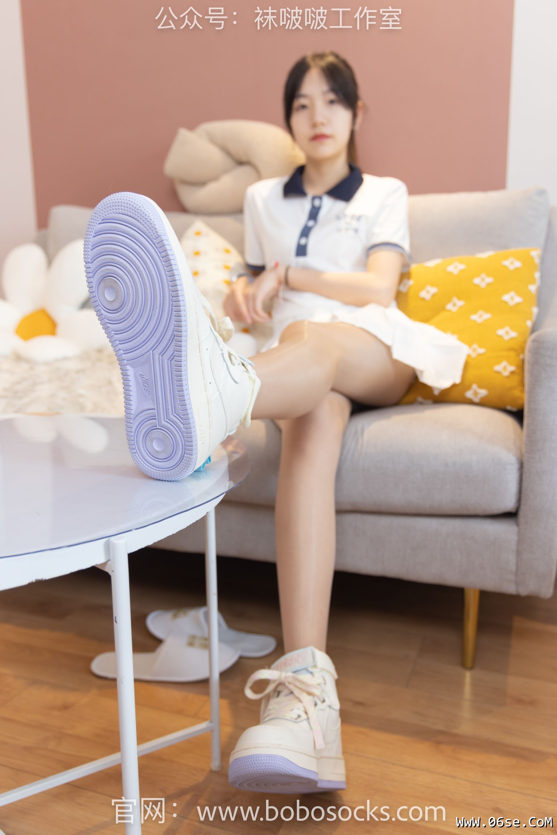 图片[34]-BoBoSocks袜啵啵 No.096 小甜豆-板鞋、白棉袜、油亮肉丝[145P]-六色网