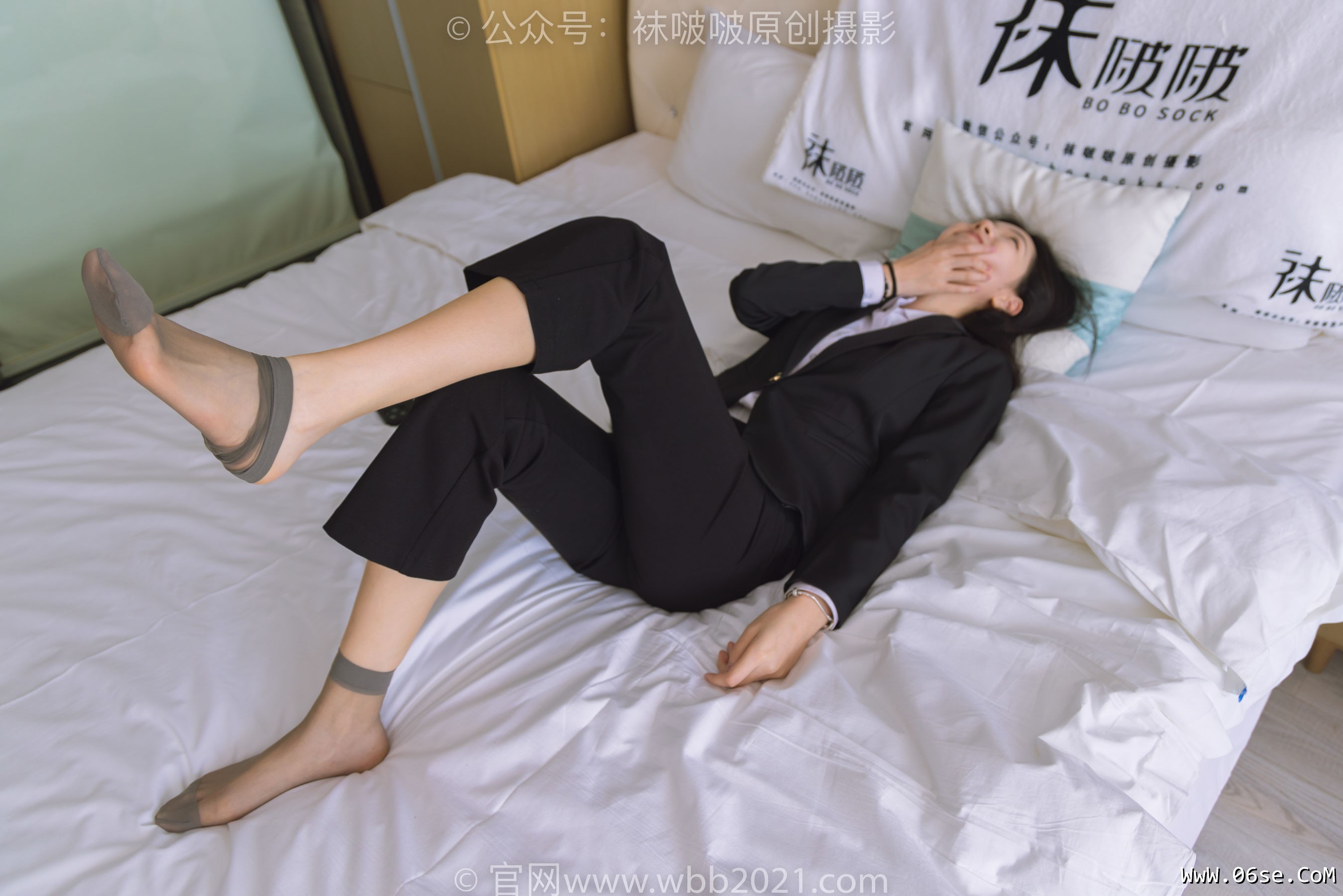 图片[96]-BoBoSocks袜啵啵 No.245 小甜豆 -高跟鞋、短灰丝、半蹲镜头较多[299P]-六色网