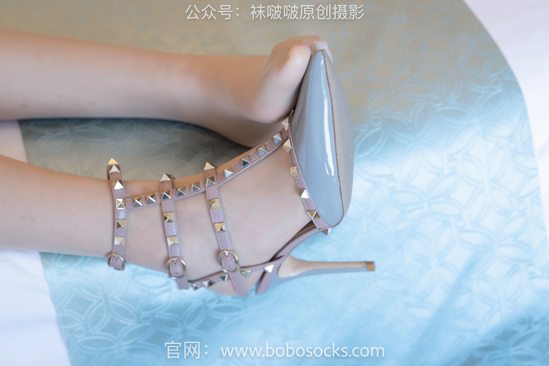 图片[101]-BoBoSocks袜啵啵 No.145 小甜豆-华伦天奴高跟鞋、肉丝[136P]-六色网