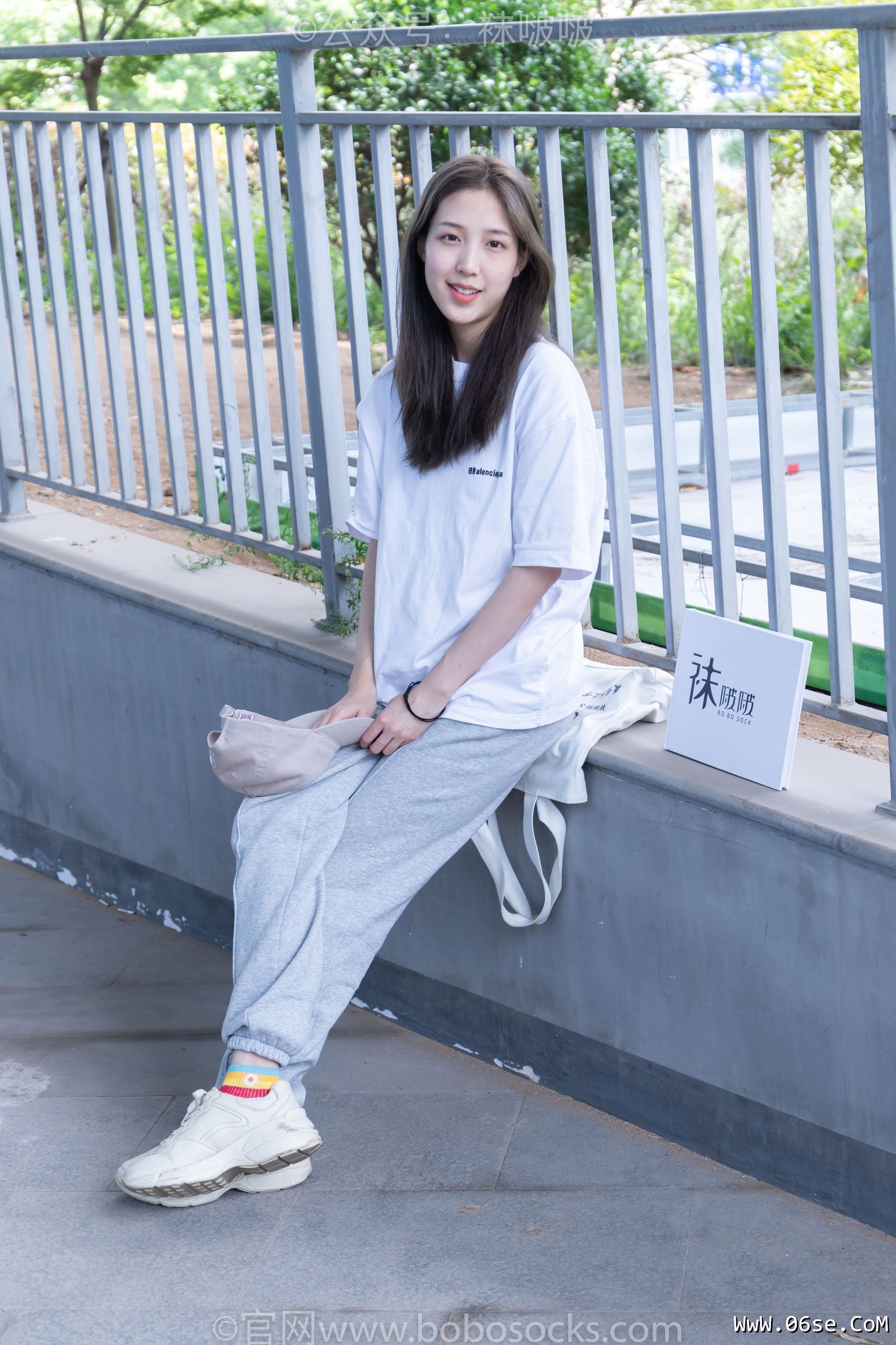 图片[25]-BoBoSocks袜啵啵 No.012 泡芙-运动鞋、白棉袜、裸足[132P]-六色网