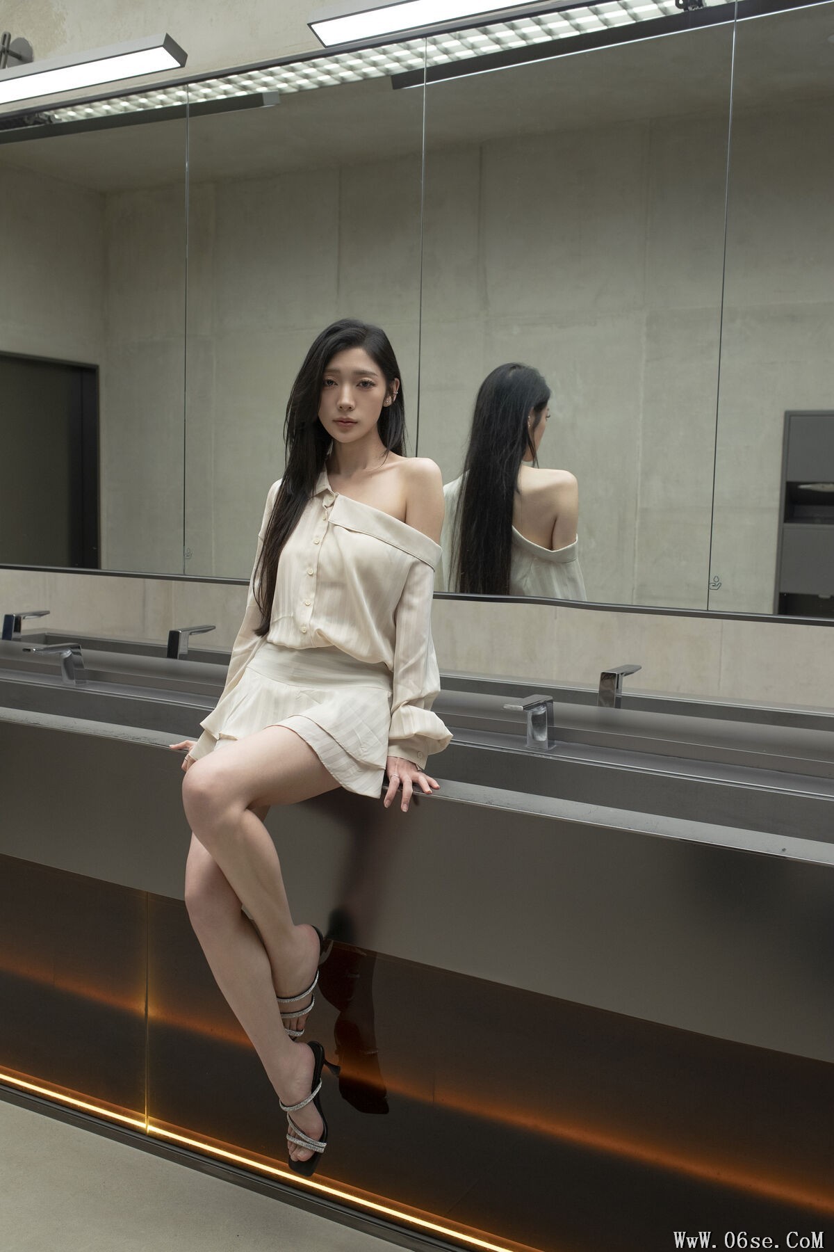 图片[12]-YiTuYu艺图语 Vol.6899 Yfala[23P]-六色网