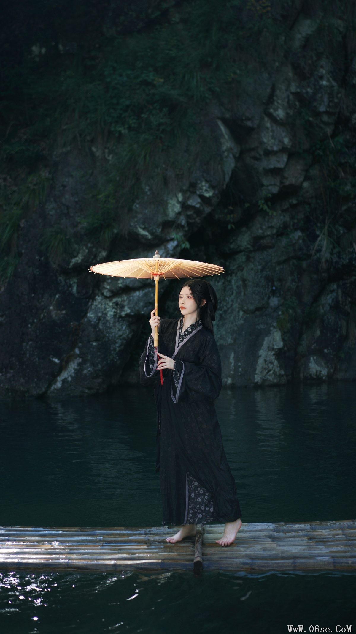 图片[18]-YiTuYu艺图语 Vol.4968 Xue Gao[28P]-六色网