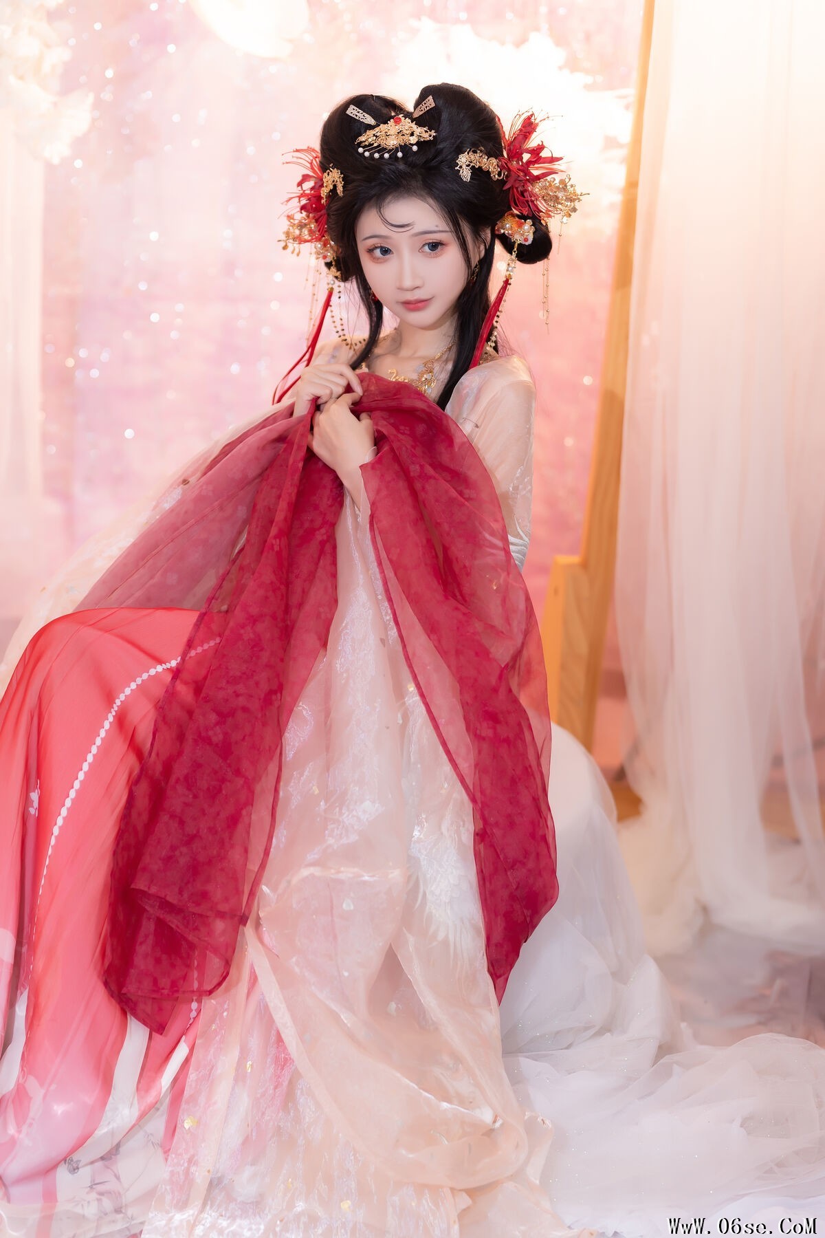 图片[13]-YiTuYu艺图语 Vol.7642 Qi Luo Sheng De Xiao Su Su[25P]-六色网