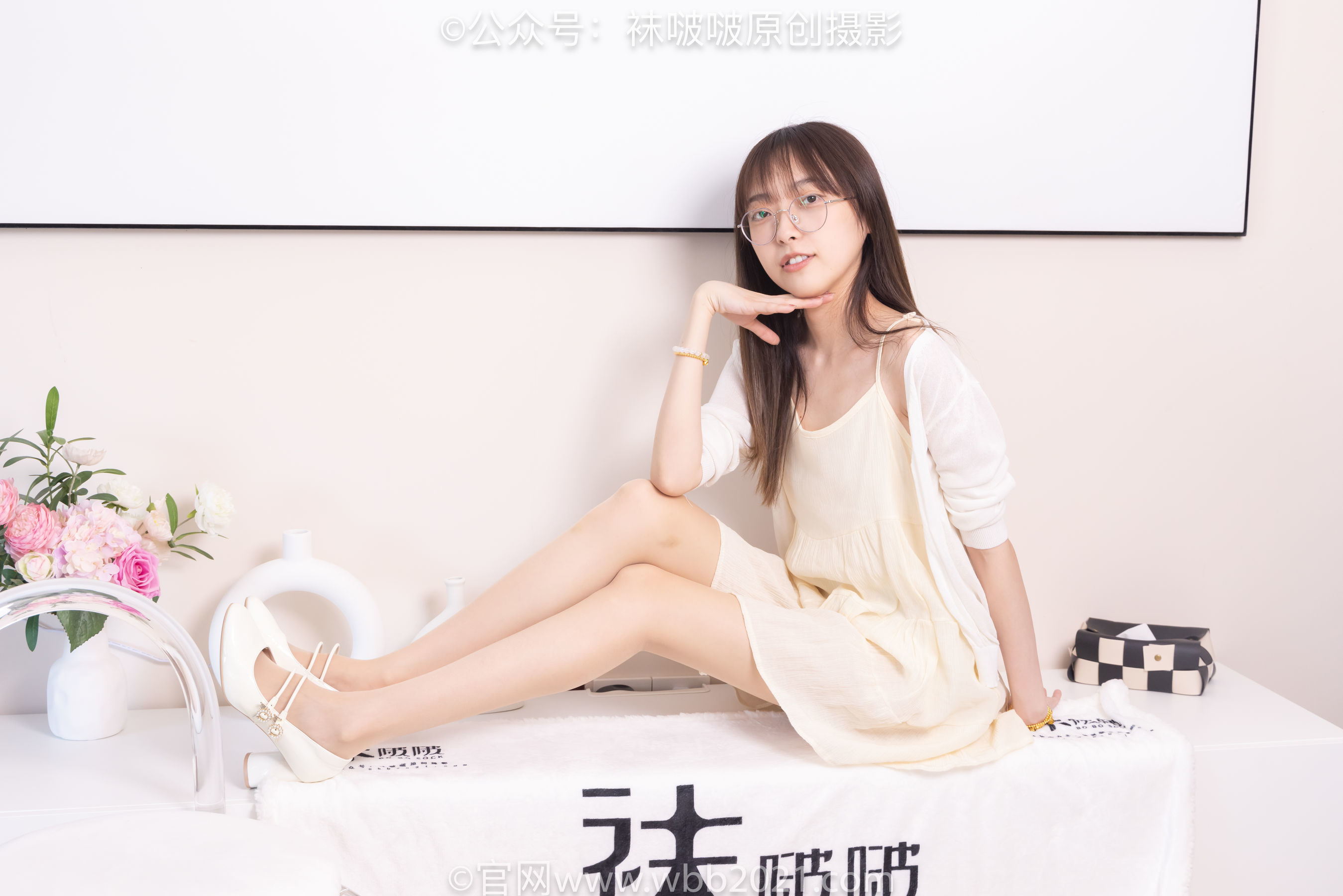 图片[64]-BoBoSocks袜啵啵 No.391 稚予 -两双高跟鞋、肉丝、油亮白丝、裸足[145P]-六色网