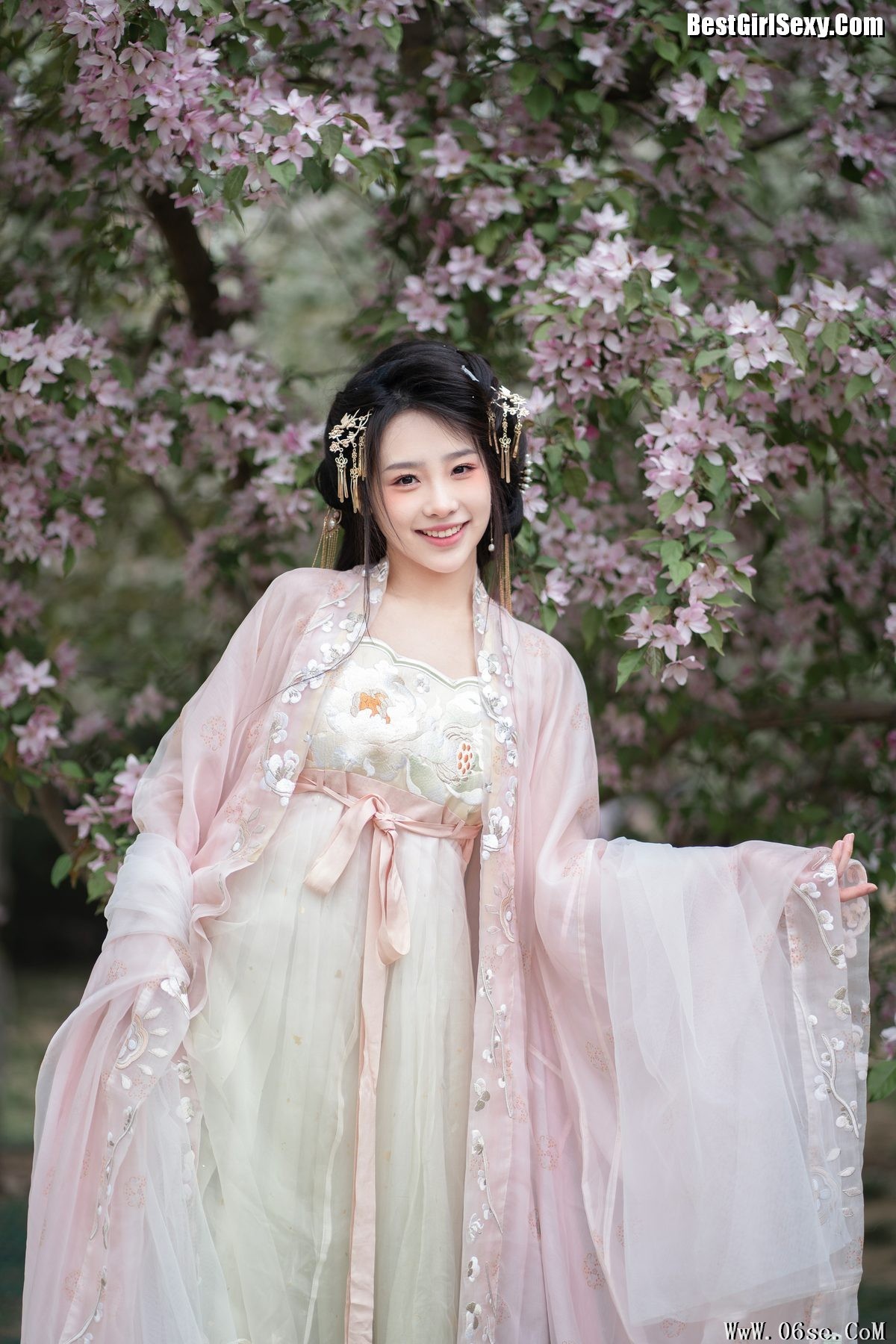 图片[24]-YiTuYu艺图语 Vol.4047 Xiao Gan Gan XX[25P]-六色网