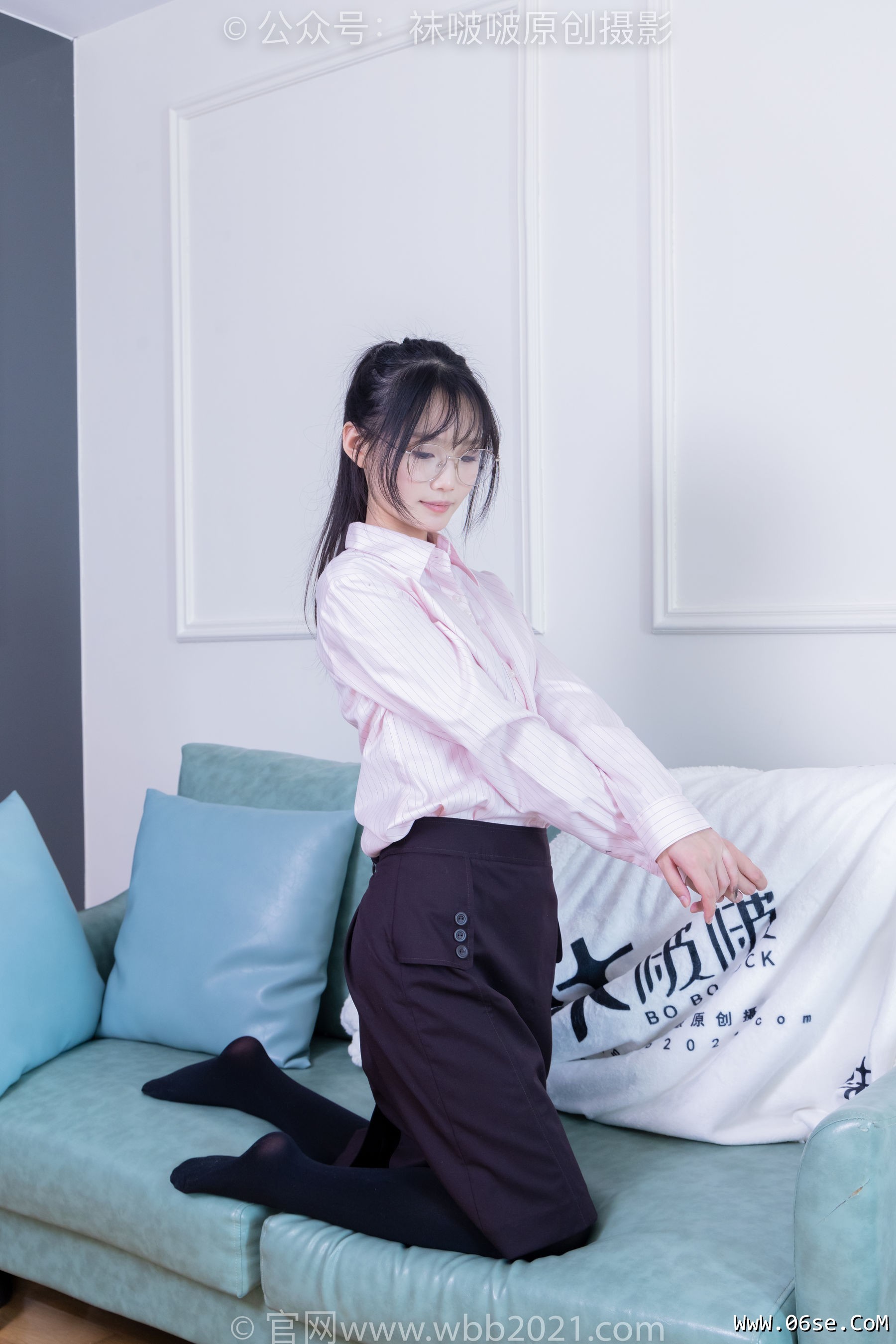 图片[141]-BoBoSocks袜啵啵 No.362 甜甜圈 -两双皮鞋、厚肉丝、厚黑丝、ol制服[230P]-六色网