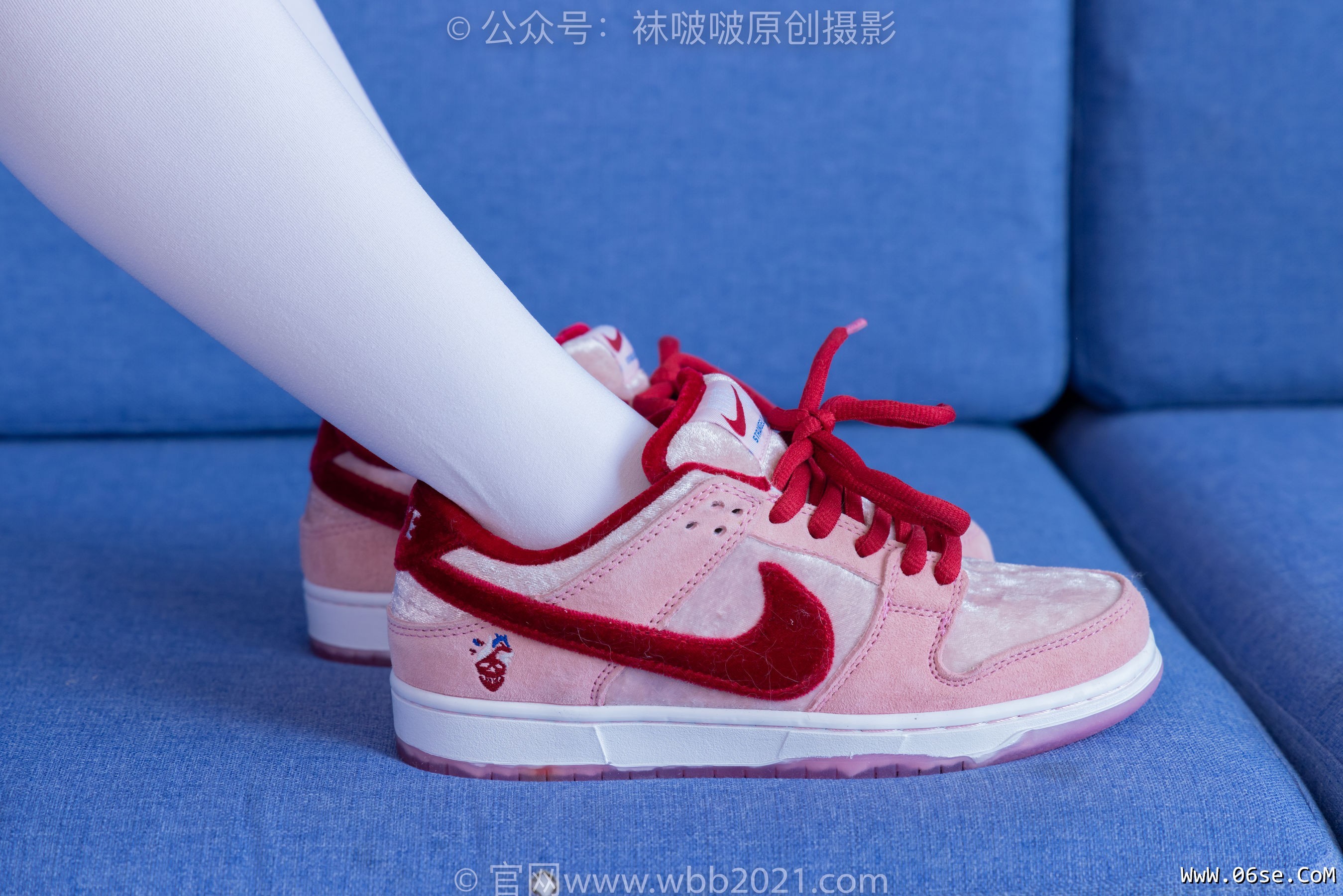 图片[3]-BoBoSocks袜啵啵 No.390 甜甜圈 -板鞋、厚黑丝大腿袜、厚白丝大腿袜[148P]-六色网