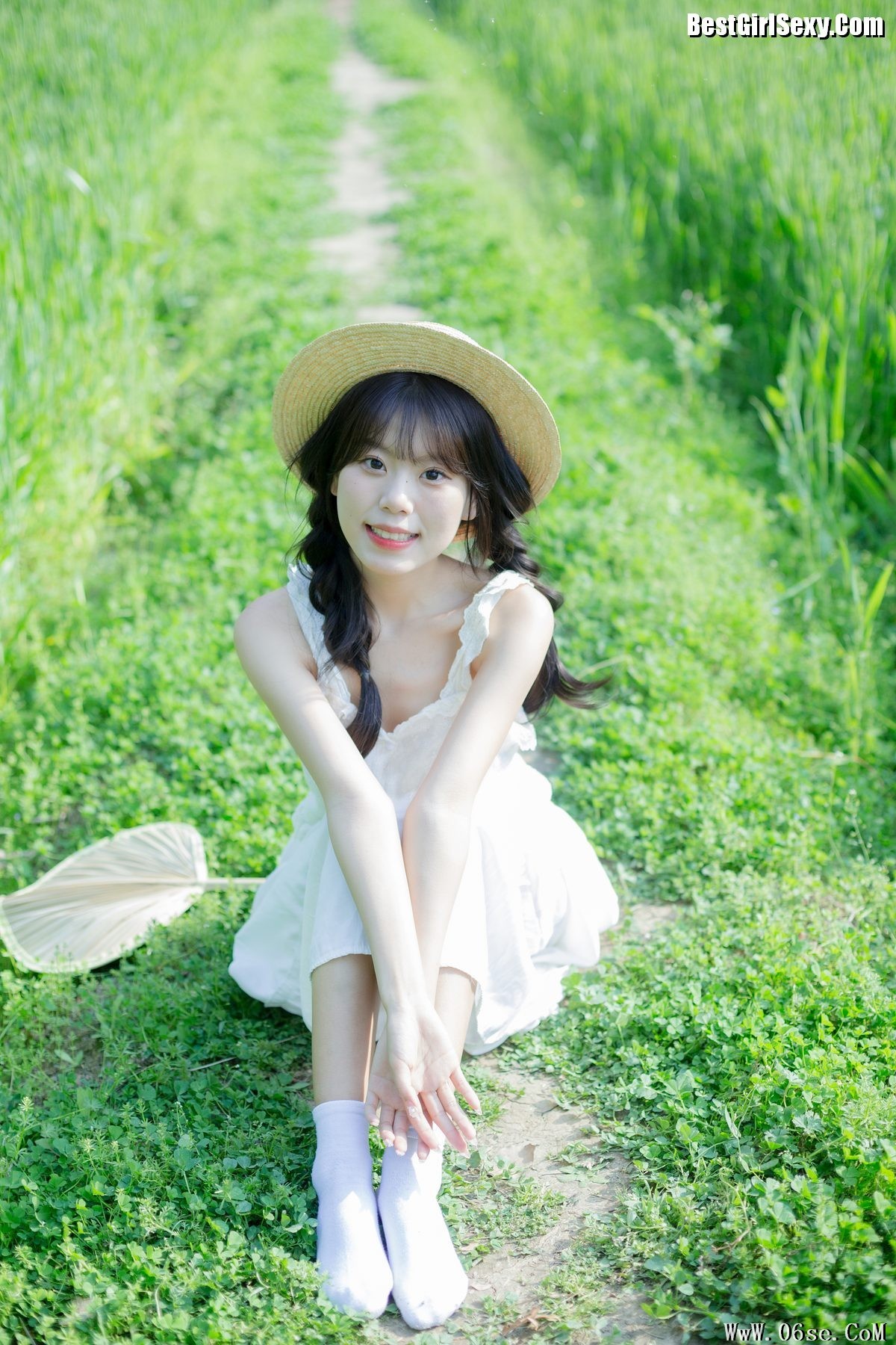 图片[21]-YiTuYu艺图语 Vol.4006 Bu Chi Hai Dai[33P]-六色网