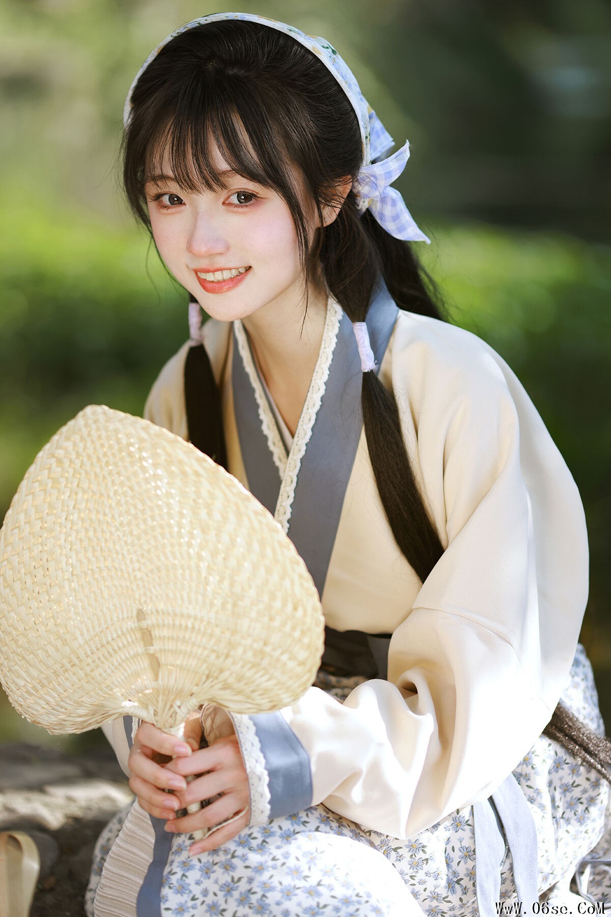 YiTuYu艺图语 Vol.7760 Nai He Ne[33P]-六色网