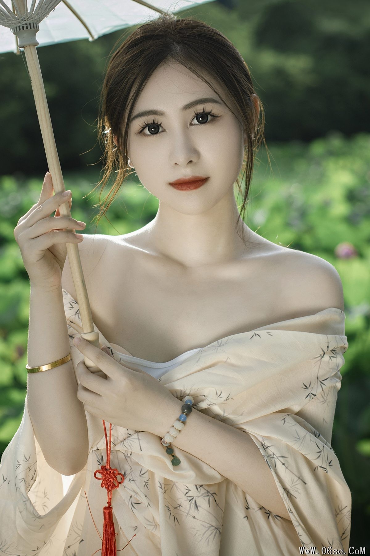 YiTuYu艺图语 Vol.4976 Ke Ke Duo Ni[29P]-六色网