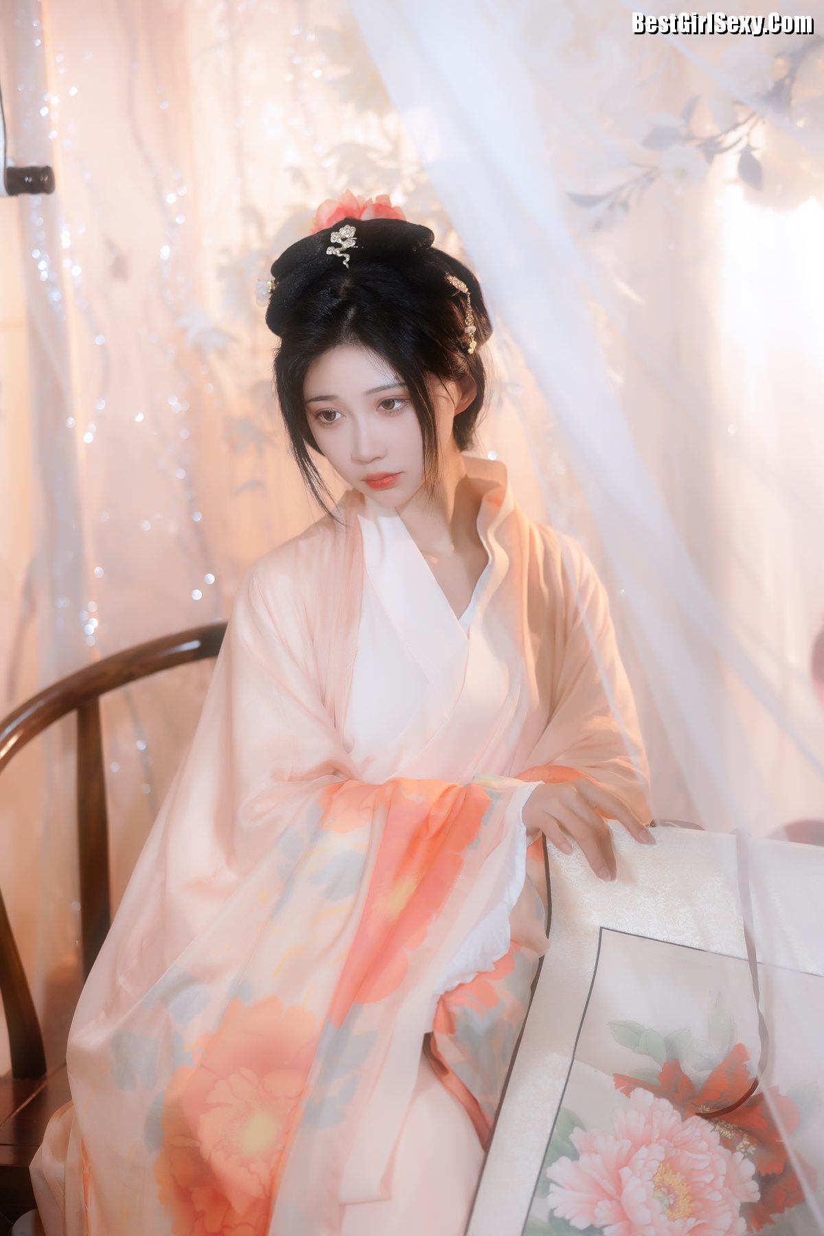 图片[22]-YiTuYu艺图语 Vol.4011 Qi Luo Sheng De Xiao Su Su[30P]-六色网