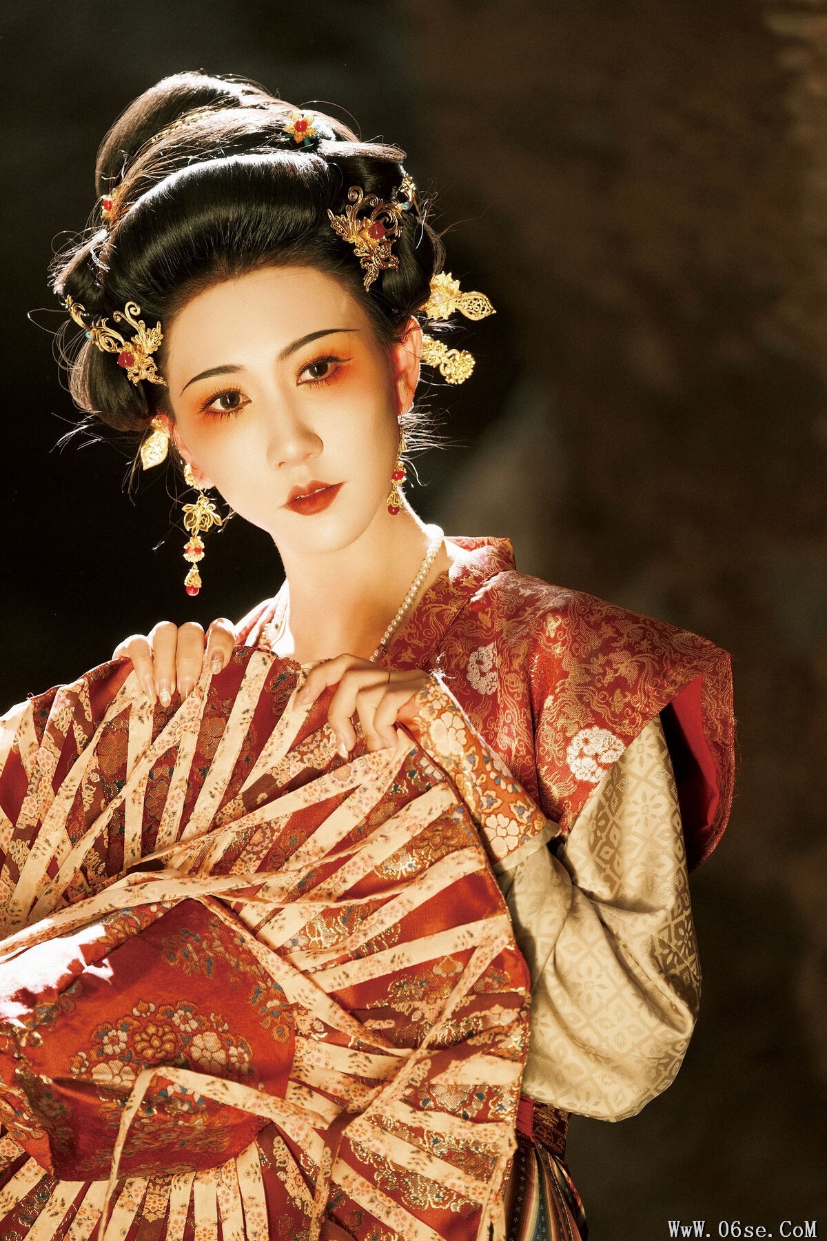 图片[20]-YiTuYu艺图语 Vol.7732 Xiao Bei Ke Qing Bu Yao Fang Qi[25P]-六色网
