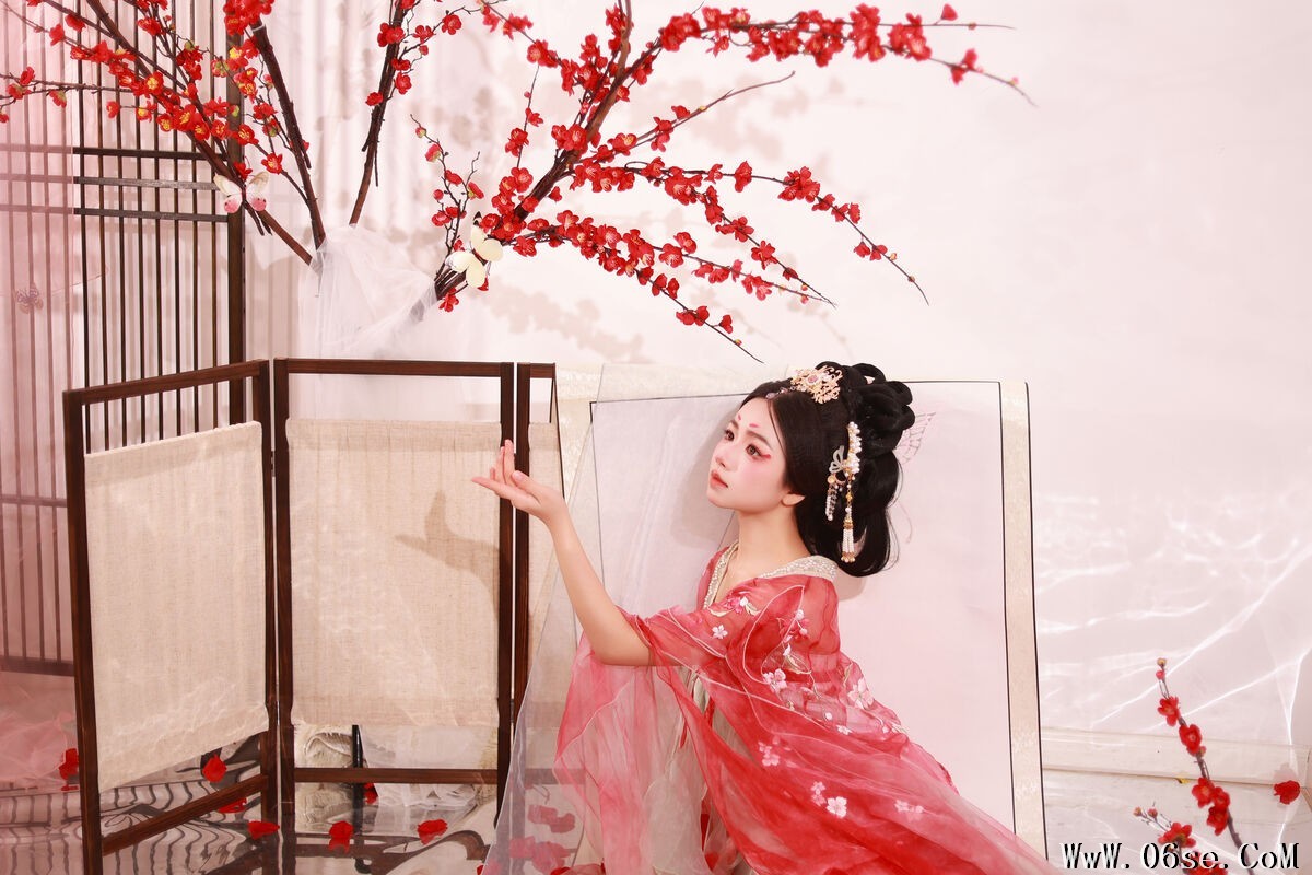 图片[24]-YiTuYu艺图语 Vol.6970 Xiao Du Tong Xue[26P]-六色网