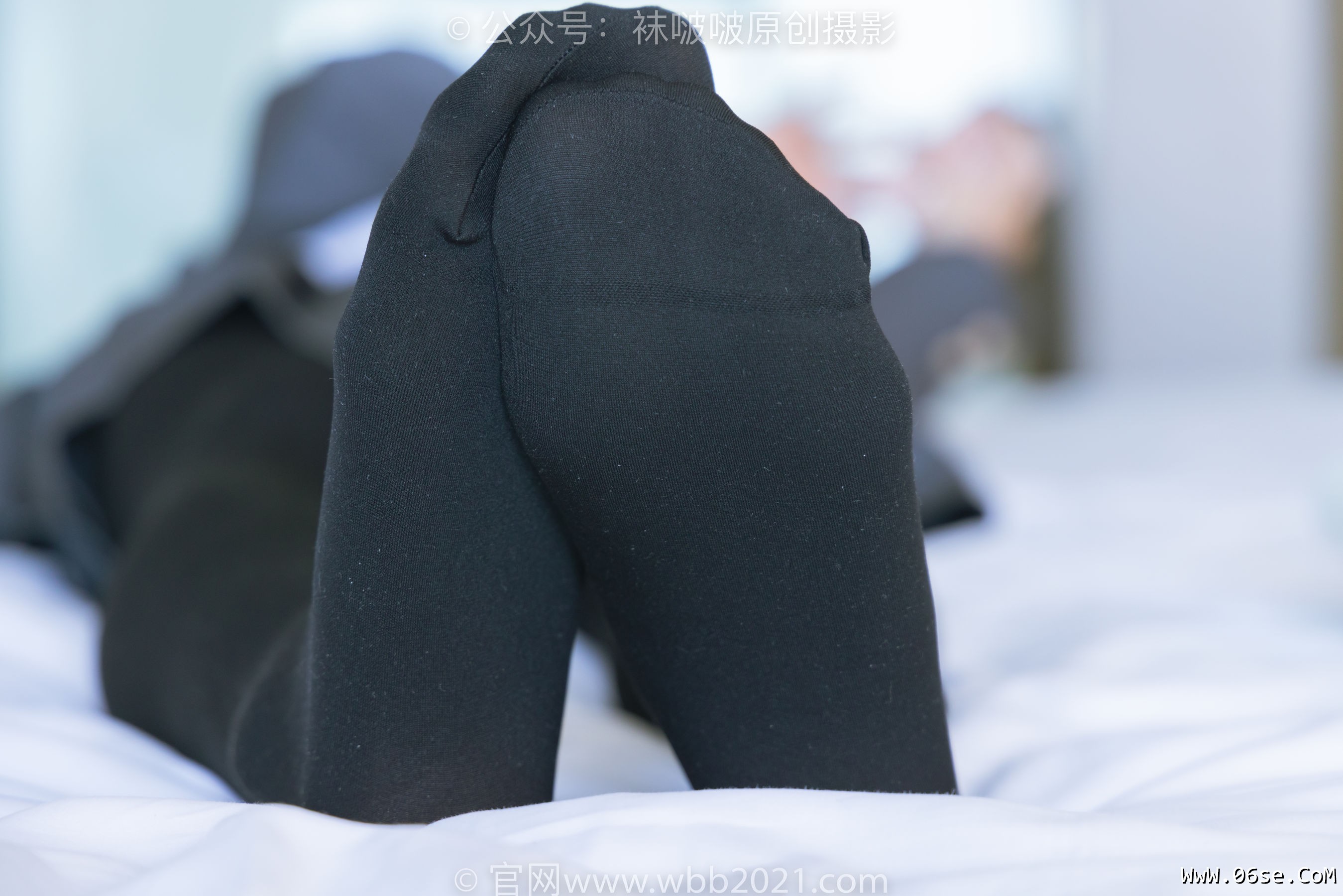图片[113]-BoBoSocks袜啵啵 No.315 小沫 -平底鞋、厚黑丝、模特穿鞋及丝袜踩玩偶小熊剧情[140P]-六色网