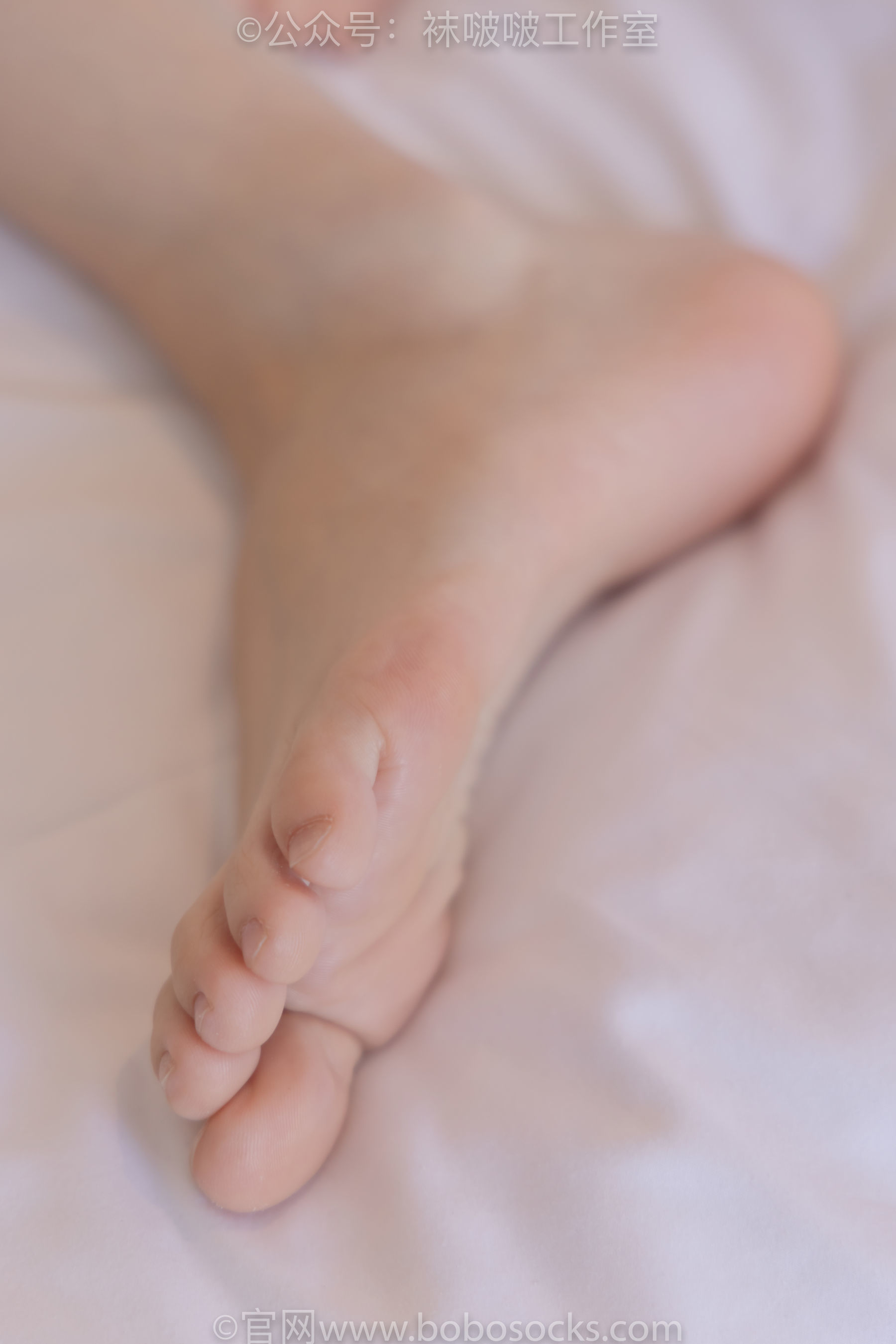 图片[75]-BoBoSocks袜啵啵 No.091 稚予-板鞋、淡粉色船袜、黑色船袜、裸足[148P]-六色网