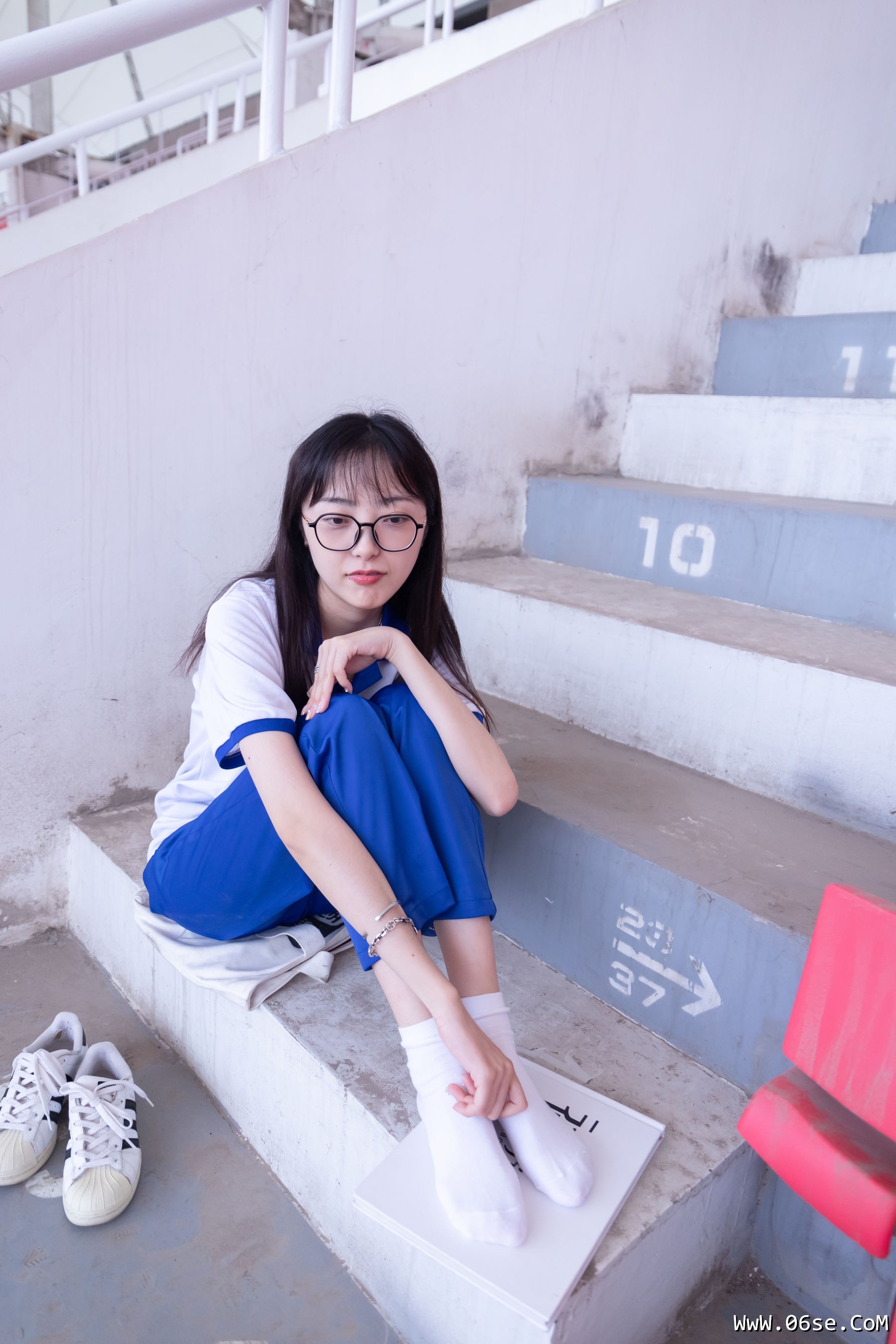 图片[82]-BoBoSocks袜啵啵 No.002 稚予-校服、贝壳头、白棉袜、裸足[139P]-六色网