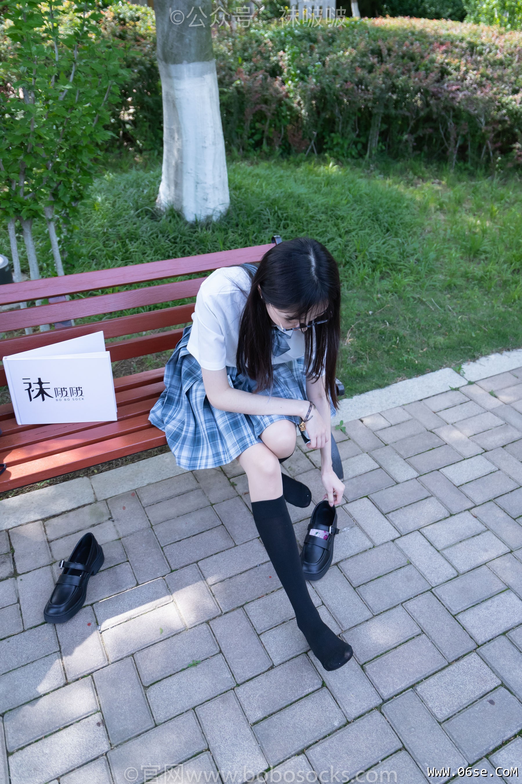 图片[62]-BoBoSocks袜啵啵 No.007 稚予-JK制服、皮鞋、黑色中筒棉袜、肉丝[143P]-六色网