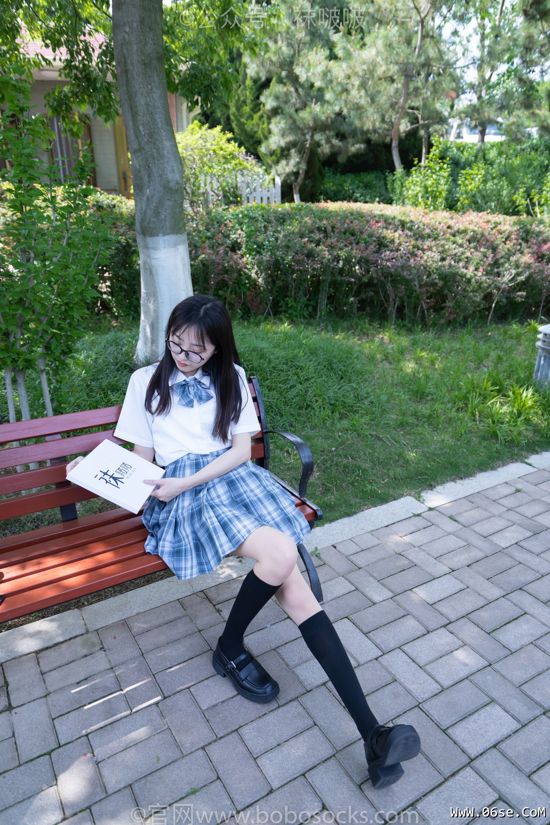 图片[19]-BoBoSocks袜啵啵 No.007 稚予-JK制服、皮鞋、黑色中筒棉袜、肉丝[143P]-六色网