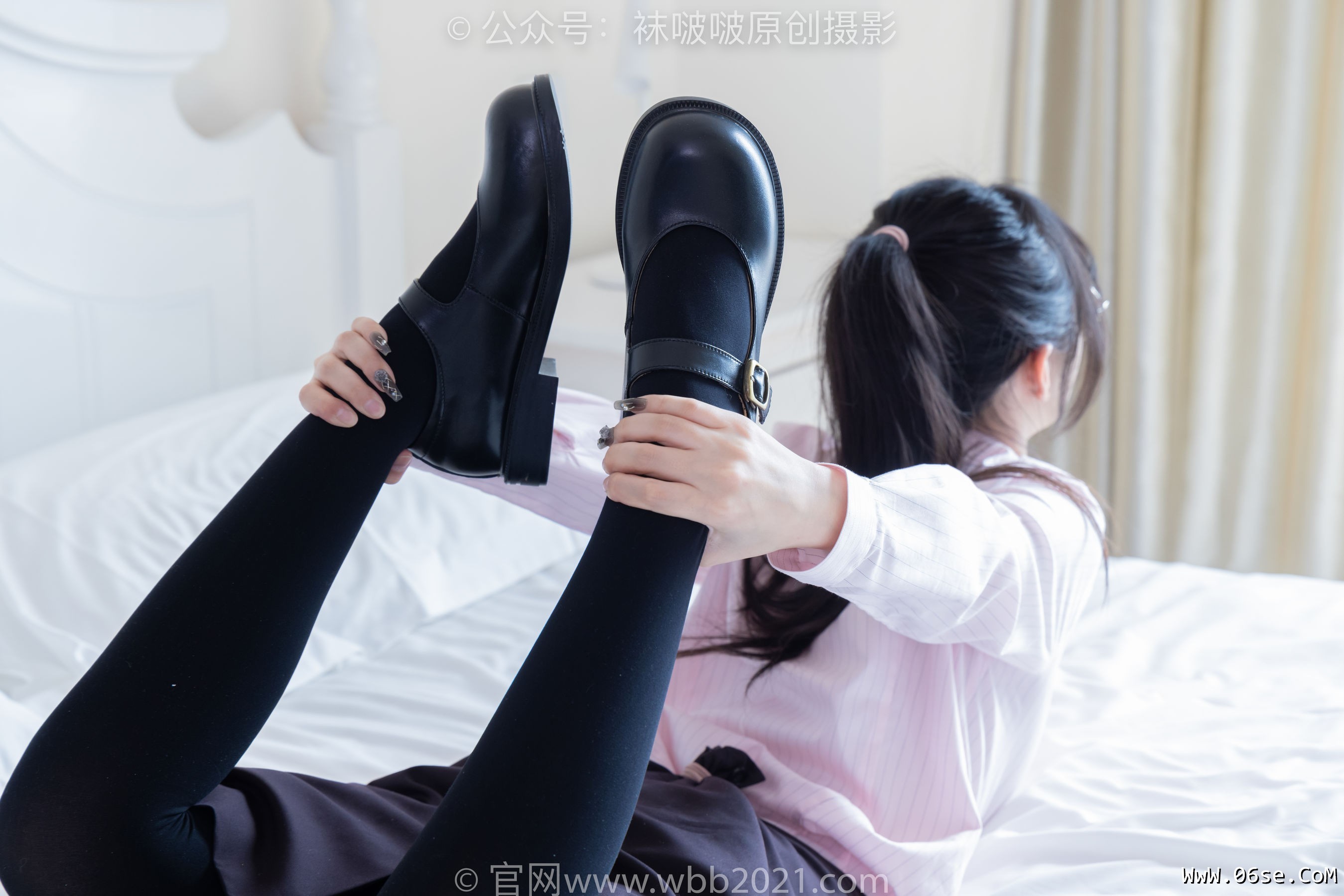 图片[64]-BoBoSocks袜啵啵 No.362 甜甜圈 -两双皮鞋、厚肉丝、厚黑丝、ol制服[230P]-六色网
