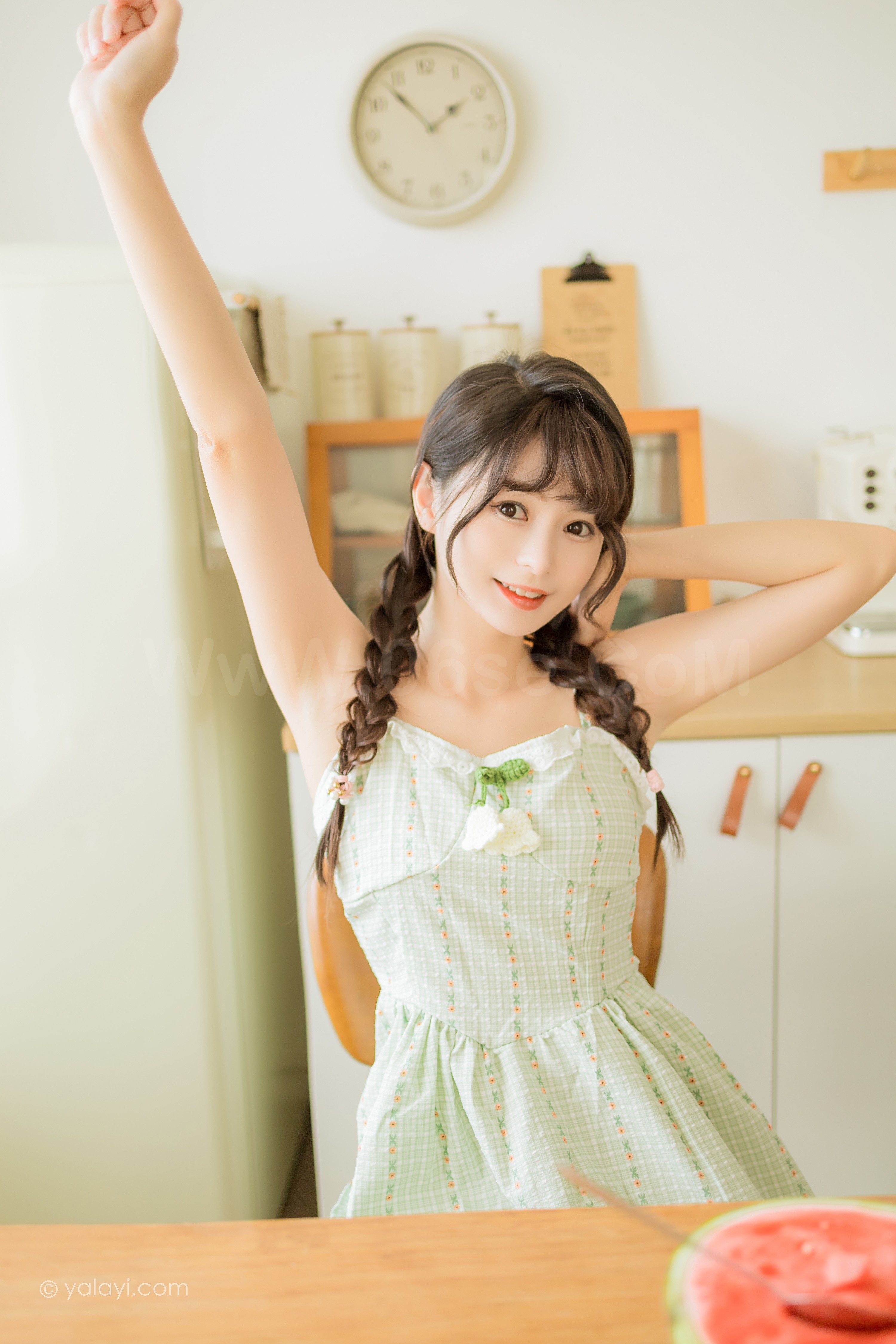 图片[2]-雅拉伊 – 小亭《夏日甜瓜》[41P]-六色网