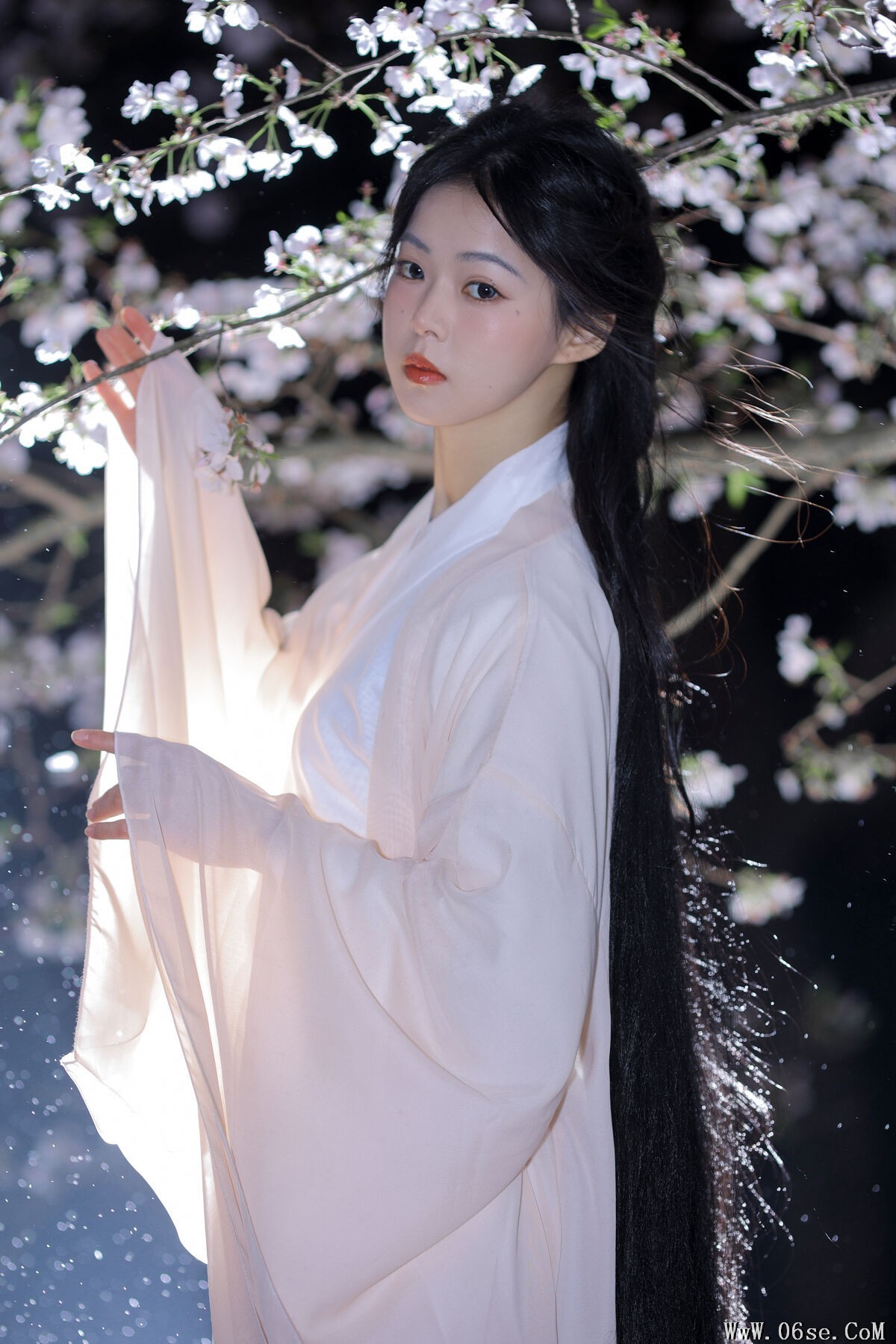 图片[3]-YiTuYu艺图语 Vol.6792 Xiao Yang[23P]-六色网