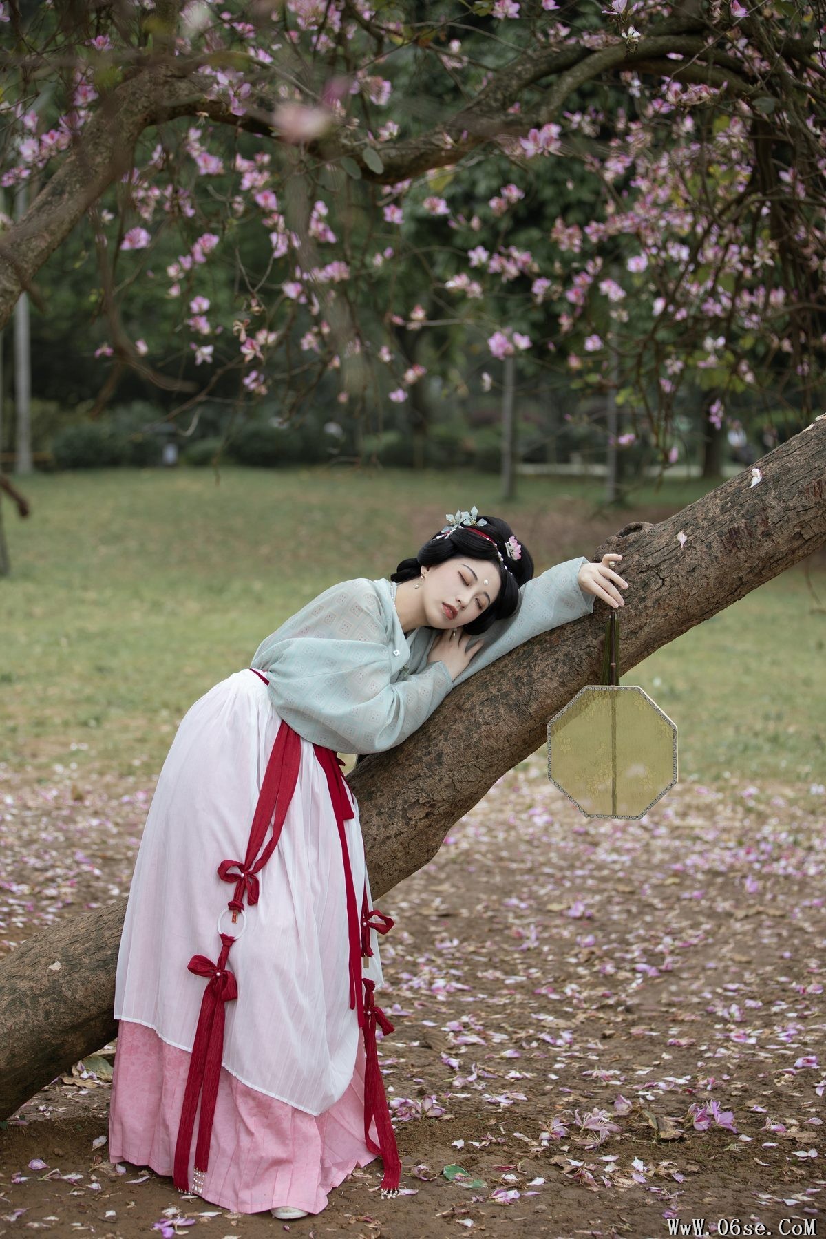 图片[14]-YiTuYu艺图语 Vol.4280 Evil[36P]-六色网