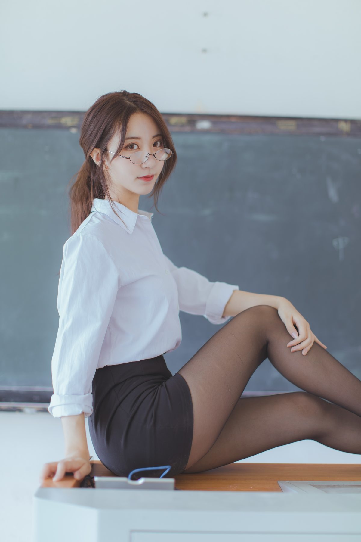 图片[10]-YiTuYu艺图语 Vol.5961 Hei Chuan[27P]-六色网