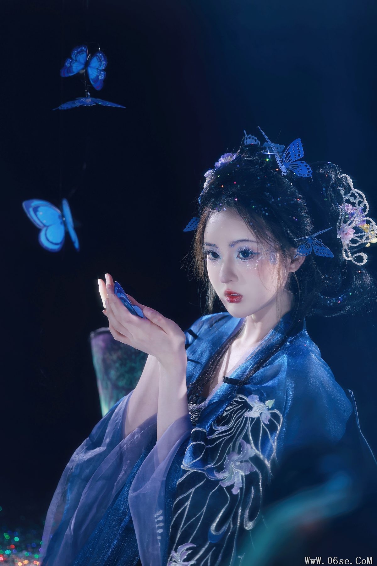 图片[23]-YiTuYu艺图语 Vol.3446 Tian Qing Hou De Ying Hua Hua[25P]-六色网