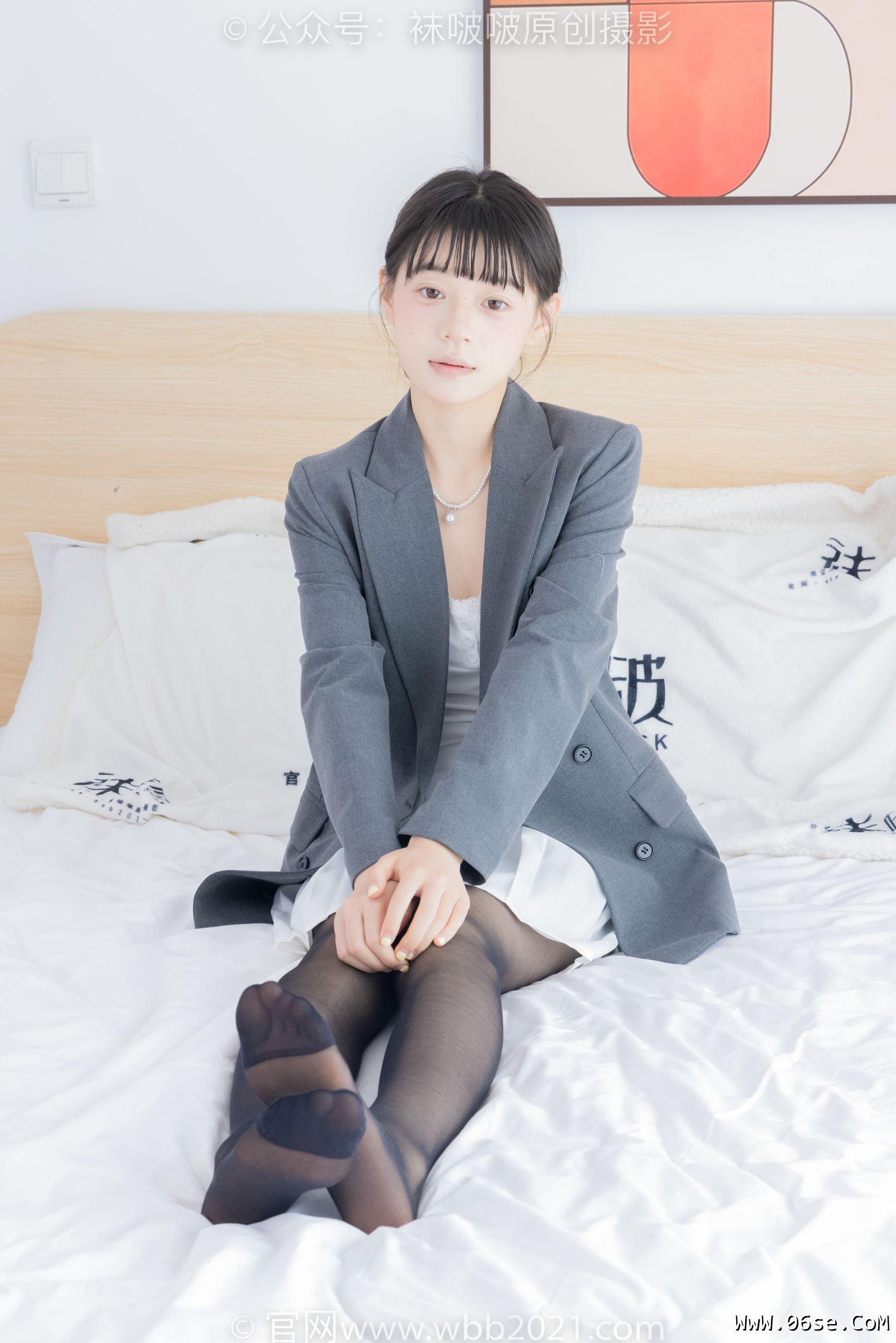 图片[3]-BoBoSocks袜啵啵 No.404 糯米 -板鞋、黑丝、ol风[145P]-六色网
