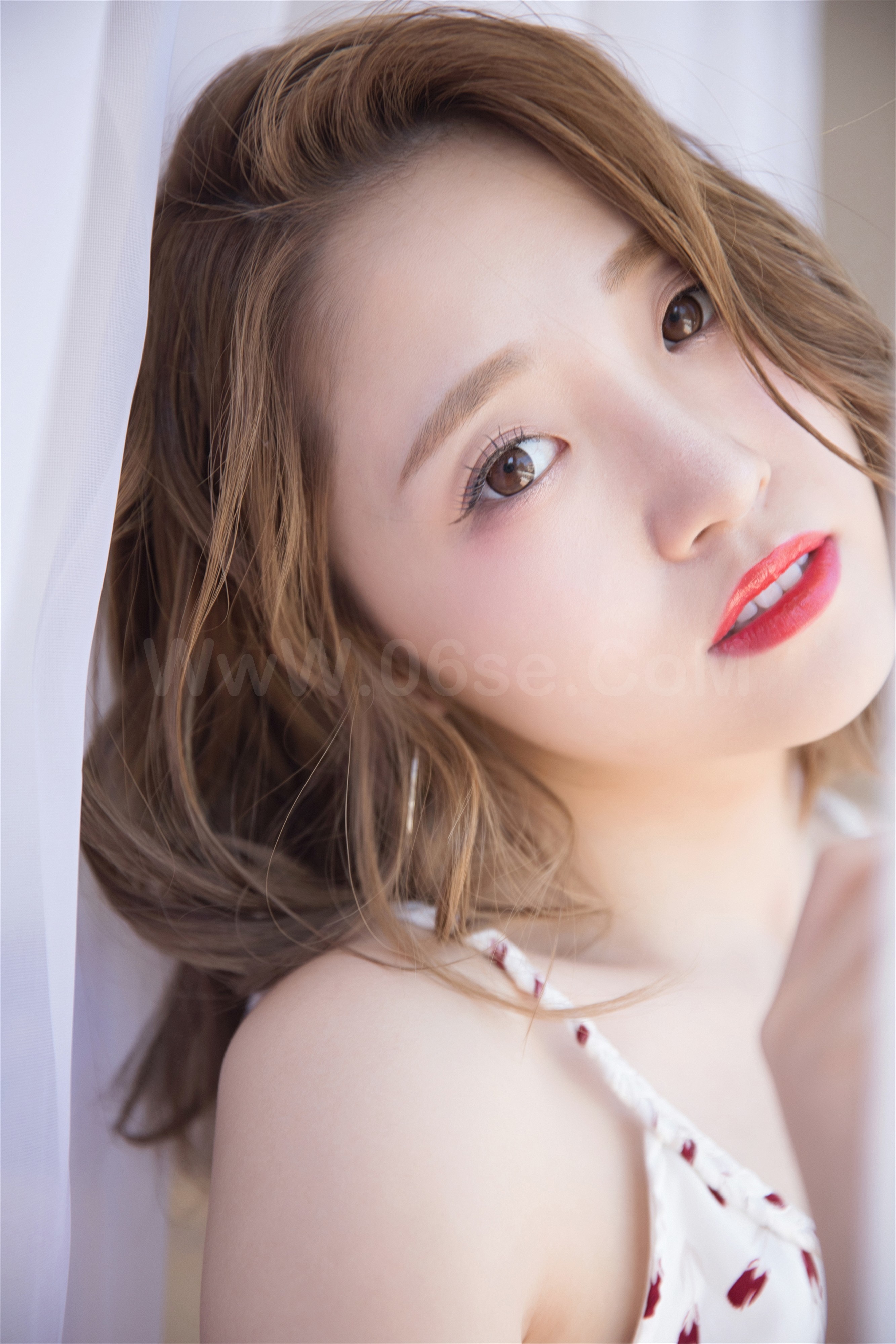 图片[4]-雅拉伊 – 《阳光下的小姐姐》[33P]-六色网