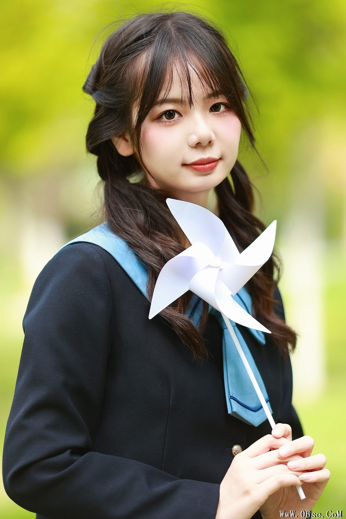 YiTuYu艺图语 Vol.5664 Mu Yan Se Cc[34P]-六色网