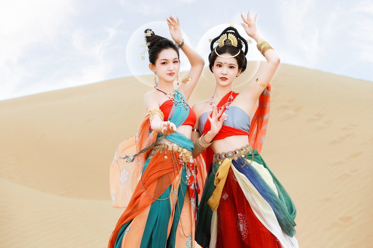图片[6]-YiTuYu艺图语 Vol.3488 Yi Ming[22P]-六色网