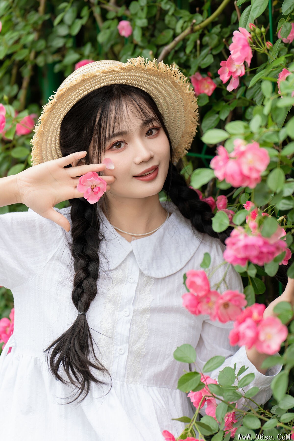 图片[23]-YiTuYu艺图语 Vol.7037 Xiao Ou O[23P]-六色网