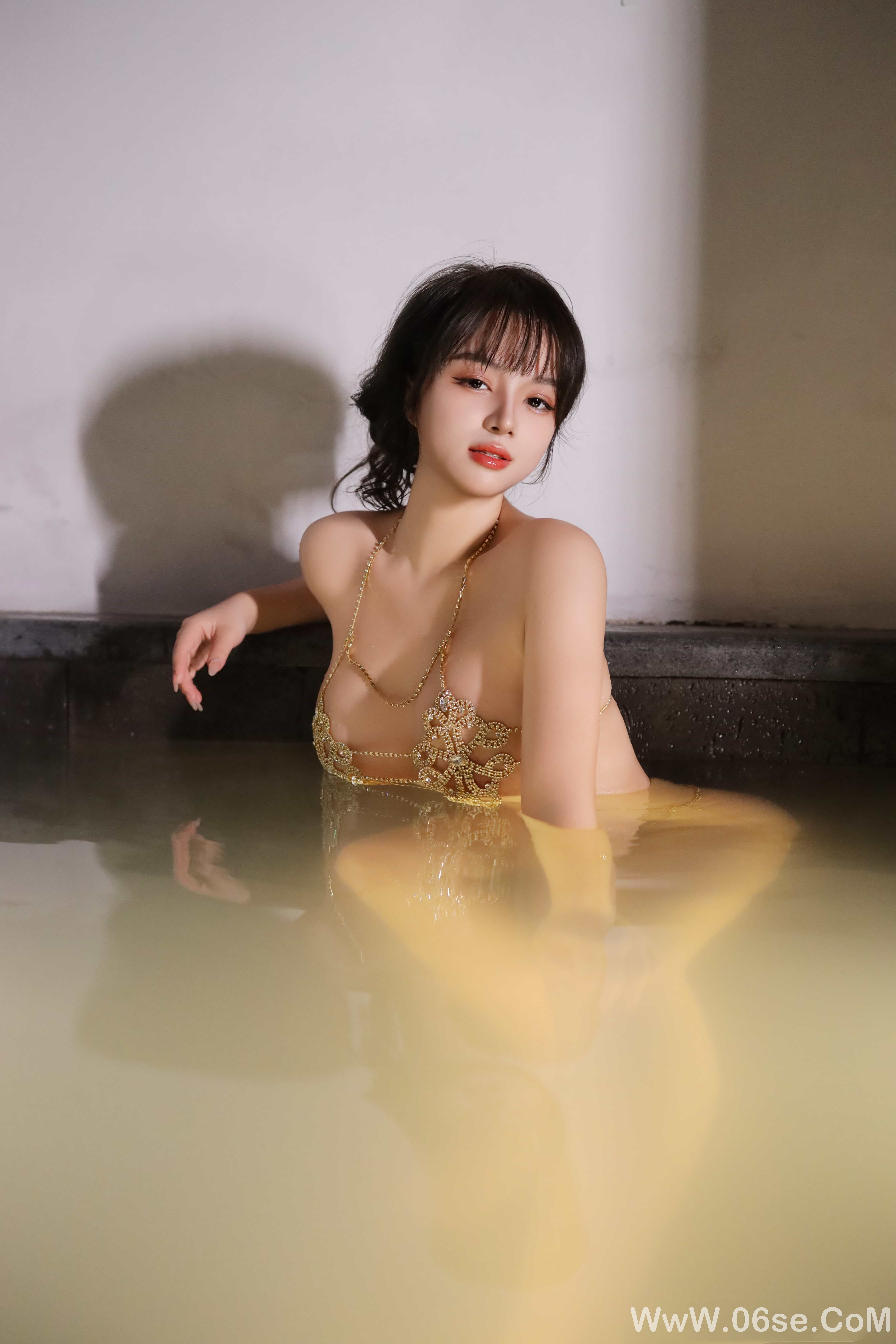 图片[56]-沈思怡 – 温泉[84P]-六色网