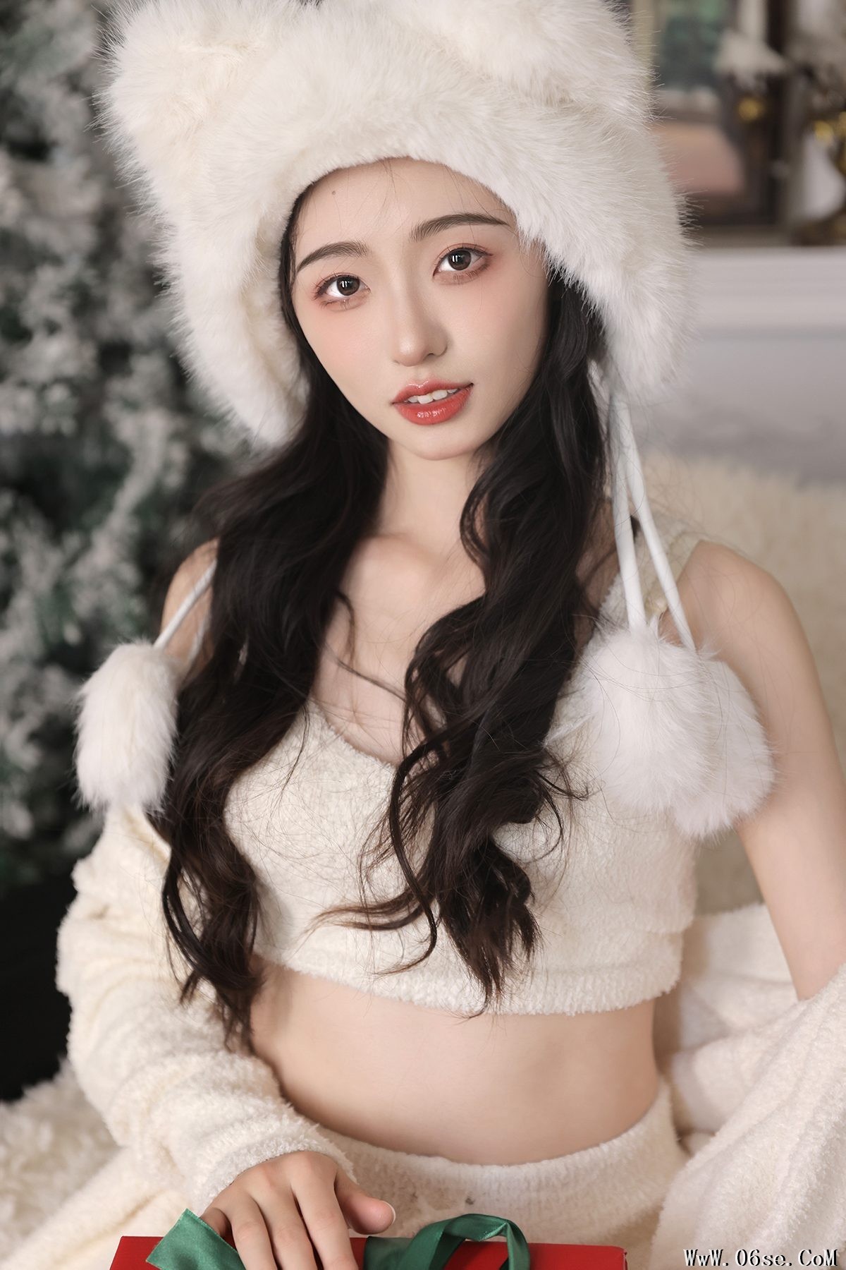 YiTuYu艺图语 Vol.6143 Xiao Yang Ai Gan Fan[25P]-六色网
