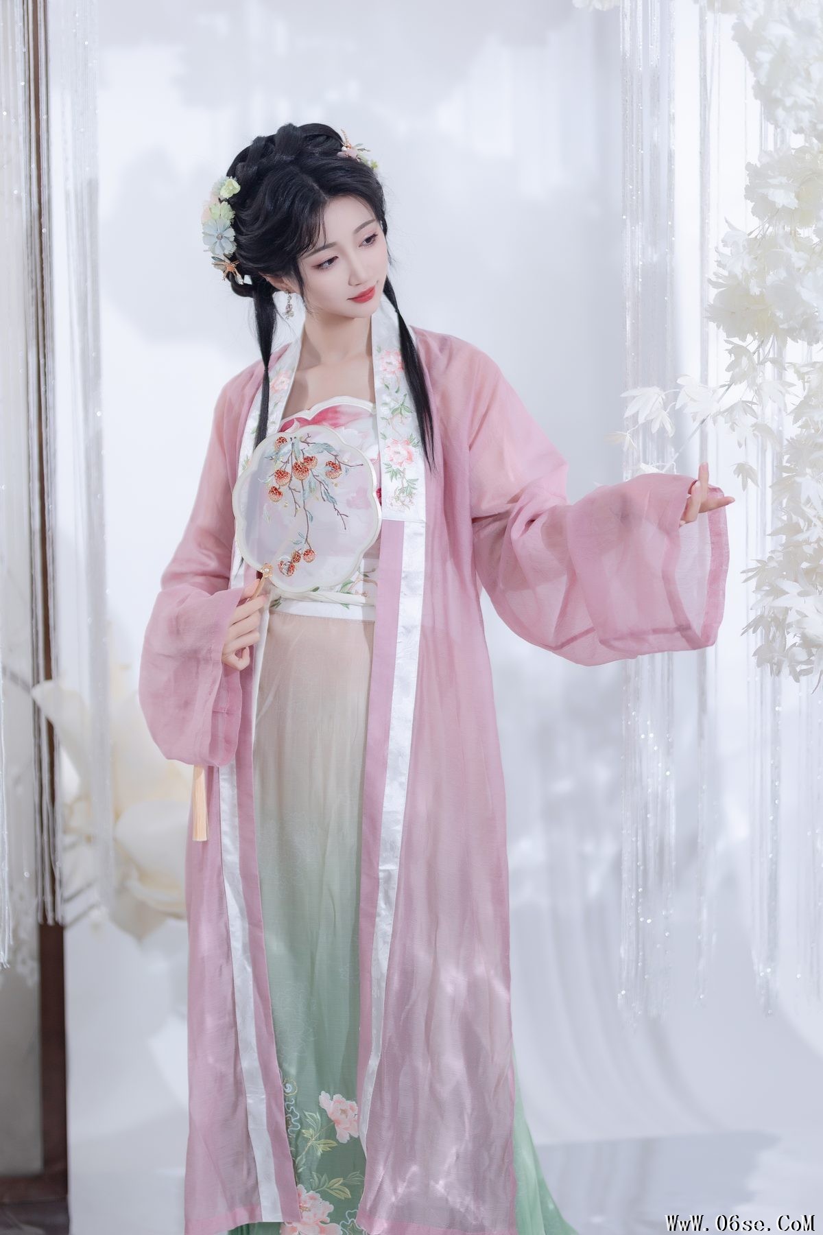 图片[19]-YiTuYu艺图语 Vol.6225 Qi Luo Sheng De Xiao Su Su[29P]-六色网