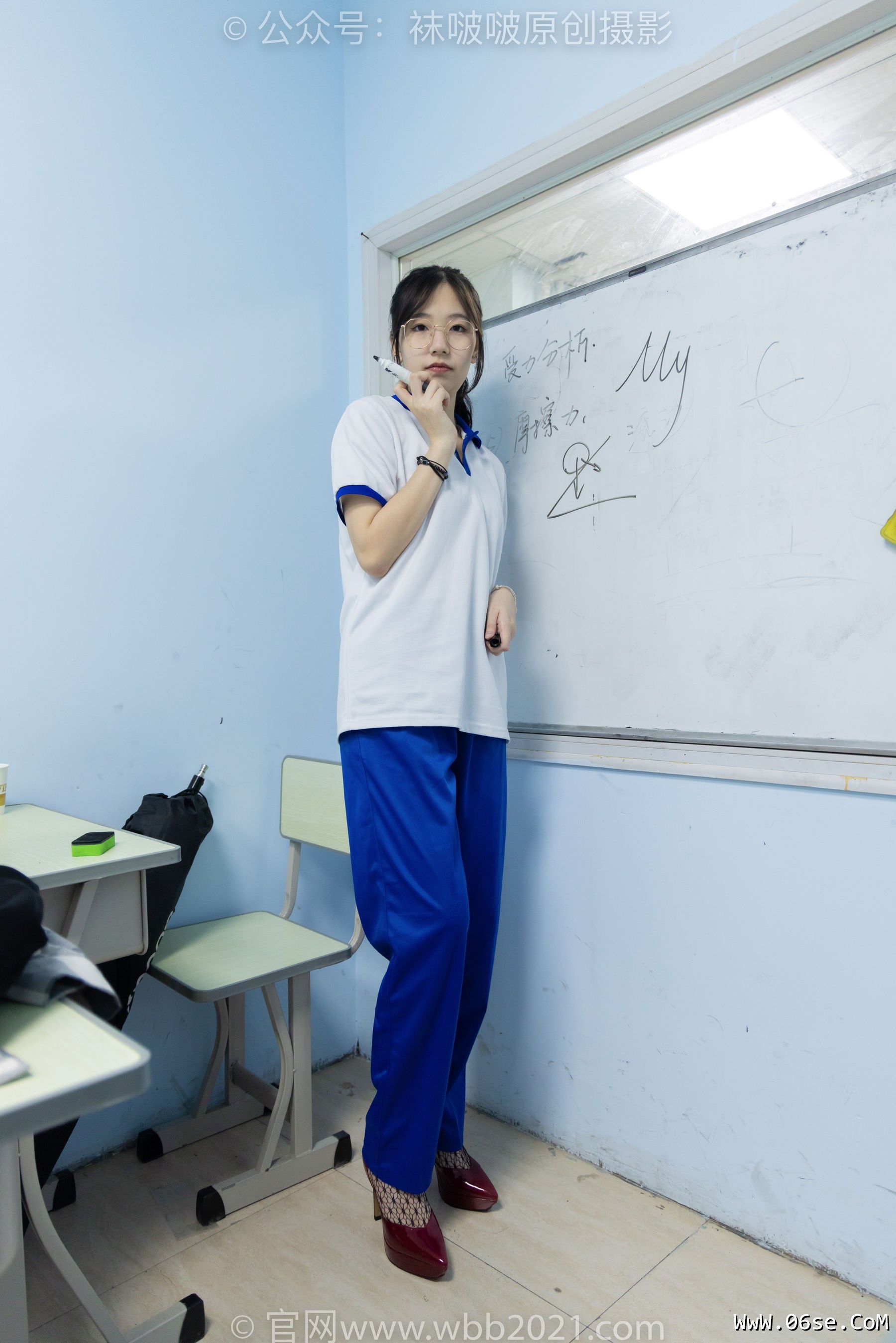 图片[72]-BoBoSocks袜啵啵 No.375 小甜豆 -高跟鞋、黑色蕾丝网袜、校服裤里丝[160P]-六色网