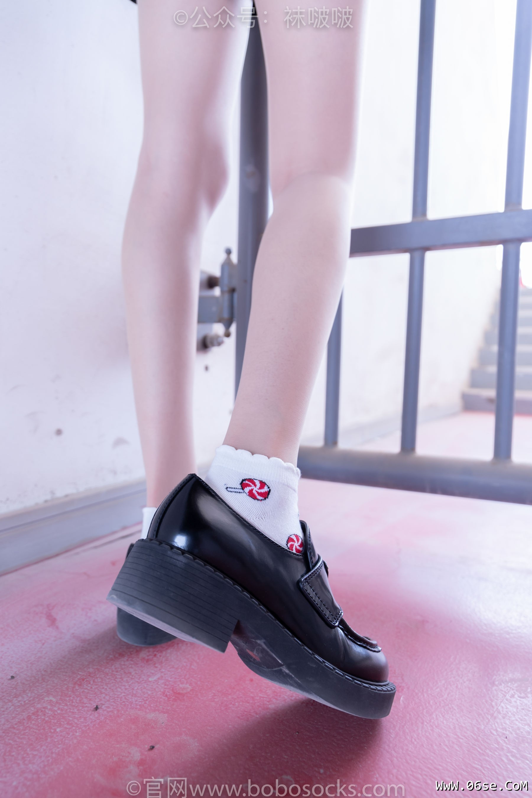 图片[12]-BoBoSocks袜啵啵 No.030 稚予- 皮鞋、短白棉袜、肉丝[141P]-六色网