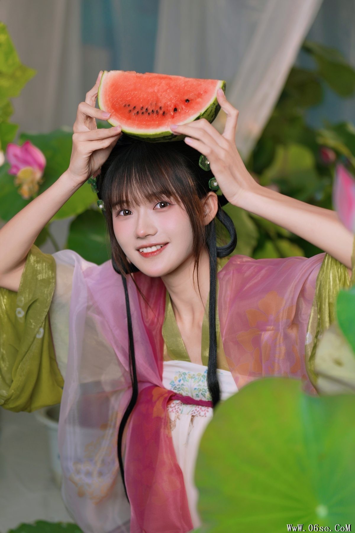 图片[33]-YiTuYu艺图语 Vol.4707 Tu Zi Zzz Bu Chi Hu Luo Bo[56P]-六色网