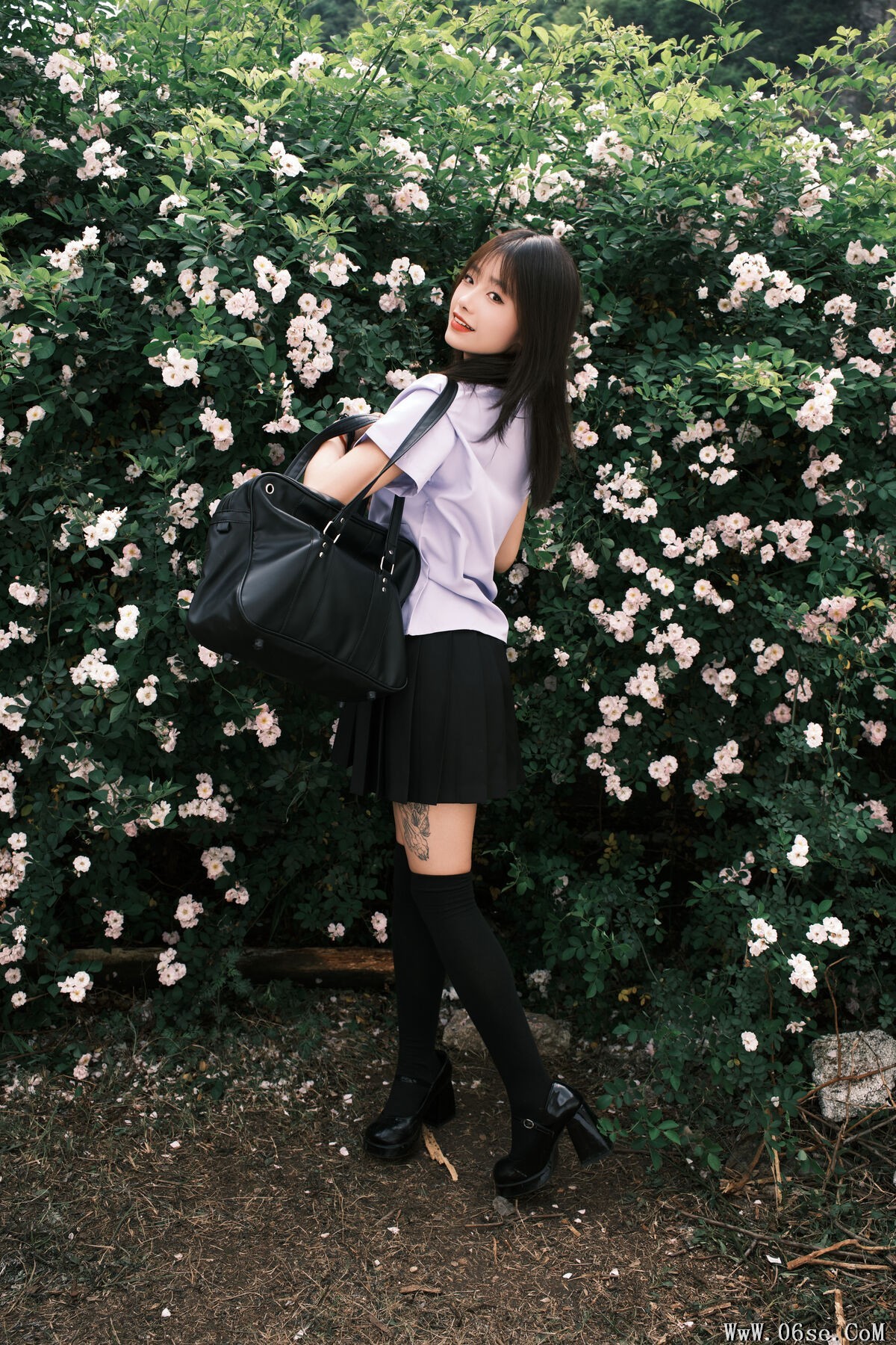 图片[26]-YiTuYu艺图语 Vol.6902 Ye Ye Ye Ye Ye[26P]-六色网