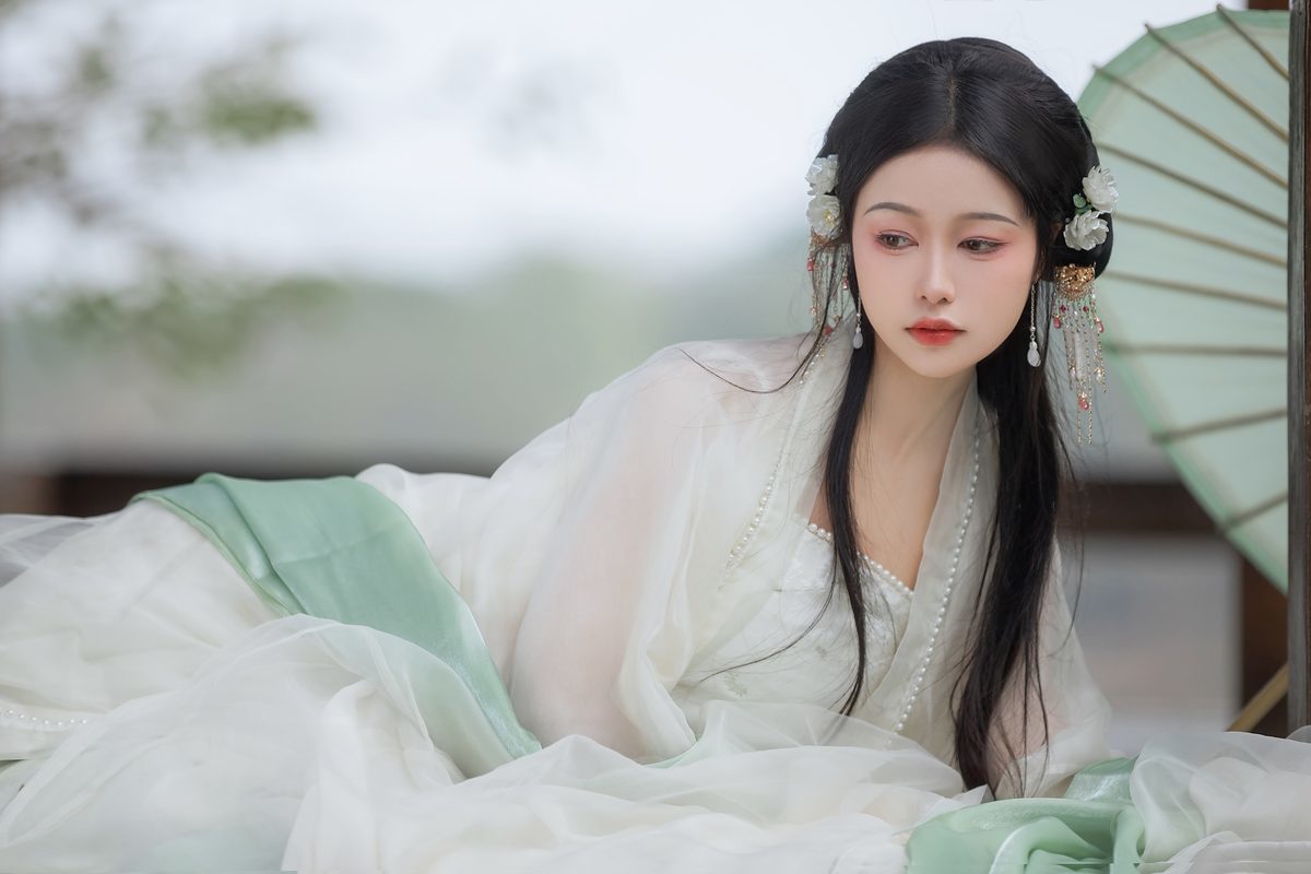 图片[17]-YiTuYu艺图语 Vol.3529 Li Yi Yi[23P]-六色网