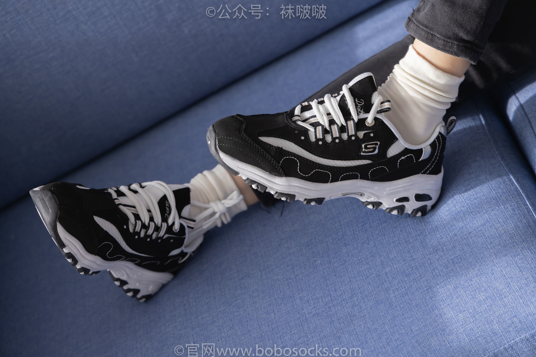 图片[30]-BoBoSocks袜啵啵 No.055 稚予-斯凯奇运动鞋、白棉袜、黑棉袜[139P]-六色网