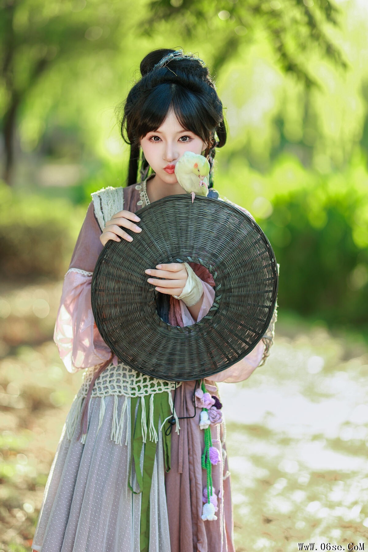 图片[20]-YiTuYu艺图语 Vol.7588 Wu Mei Da Xia[31P]-六色网