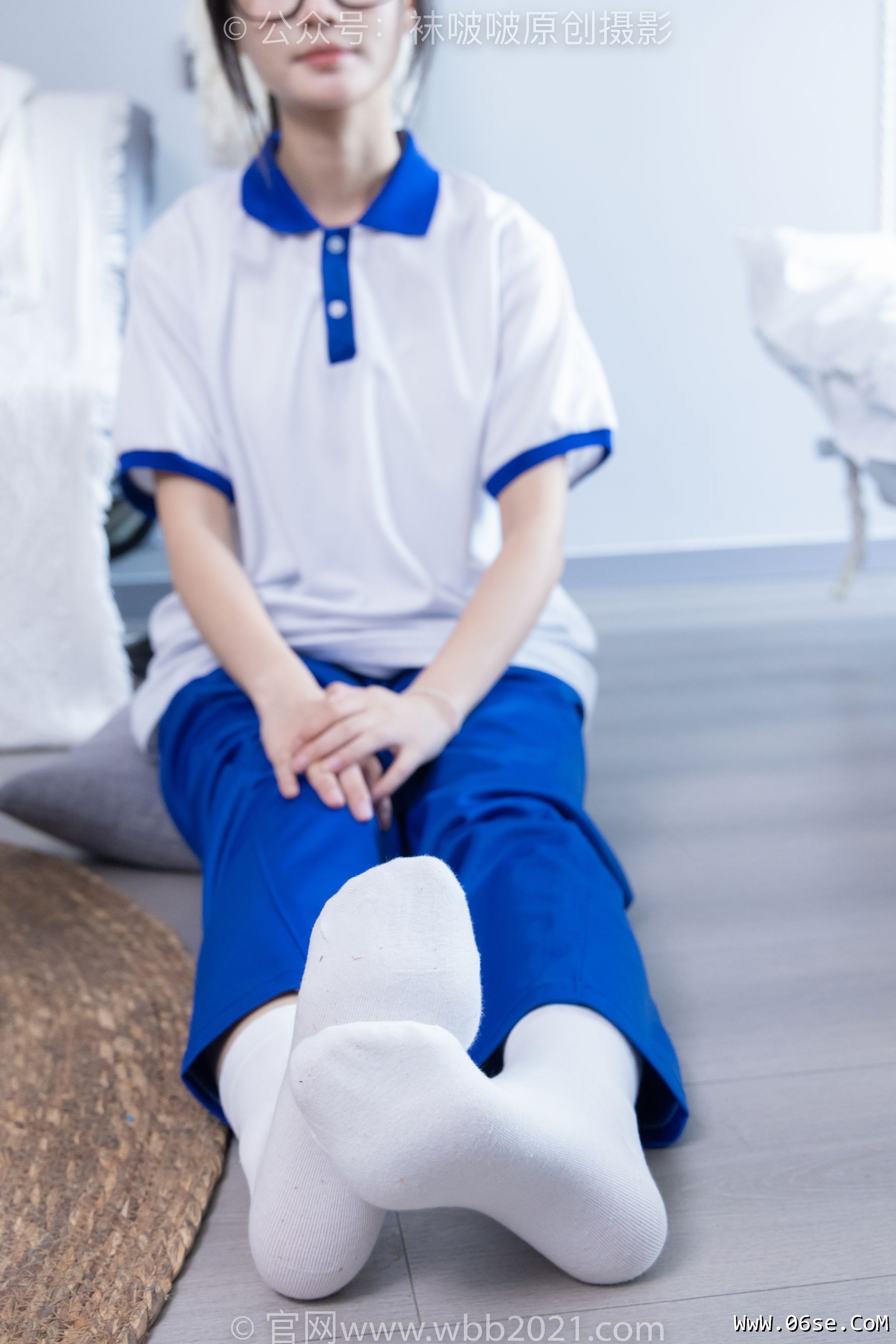 图片[115]-BoBoSocks袜啵啵 No.351 甜甜圈 -板鞋、白棉袜、肉丝、校服裤里丝[150P]-六色网
