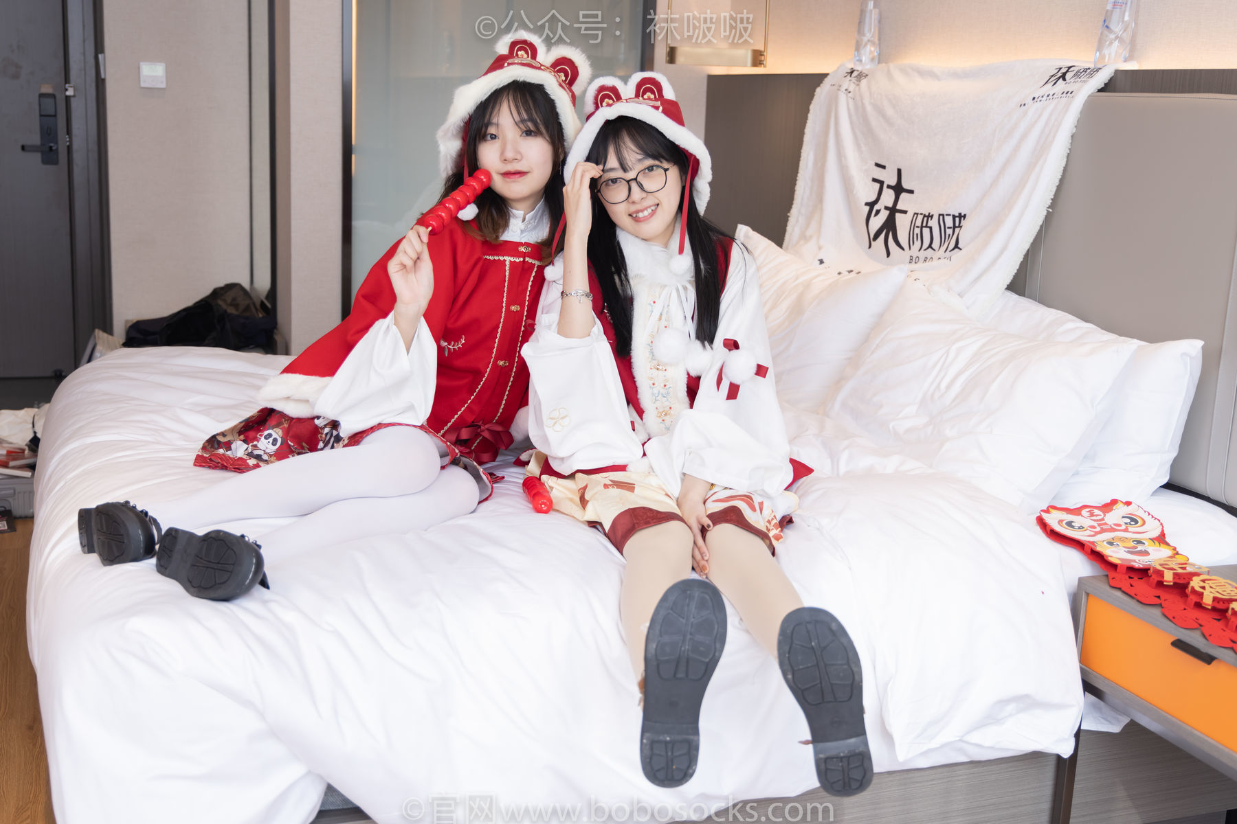 图片[24]-BoBoSocks袜啵啵 No.054 小甜豆与稚予-给大家拜年啦[139P]-六色网
