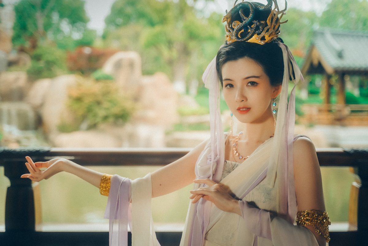 图片[13]-YiTuYu艺图语 Vol.4431 Tifa Ding Xiao Ni[49P]-六色网