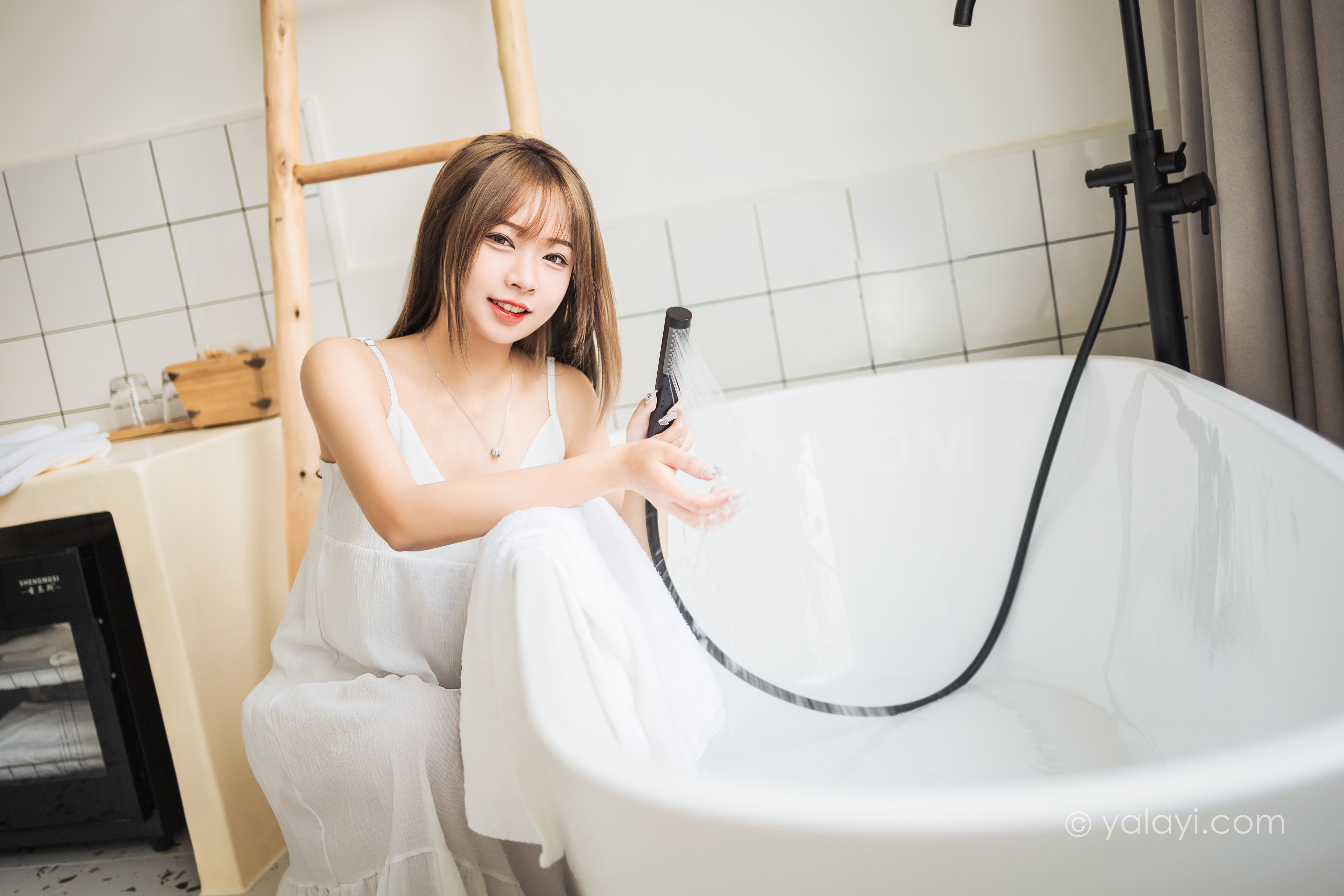 图片[5]-雅拉伊 – 阿禾《小女友》[41P]-六色网