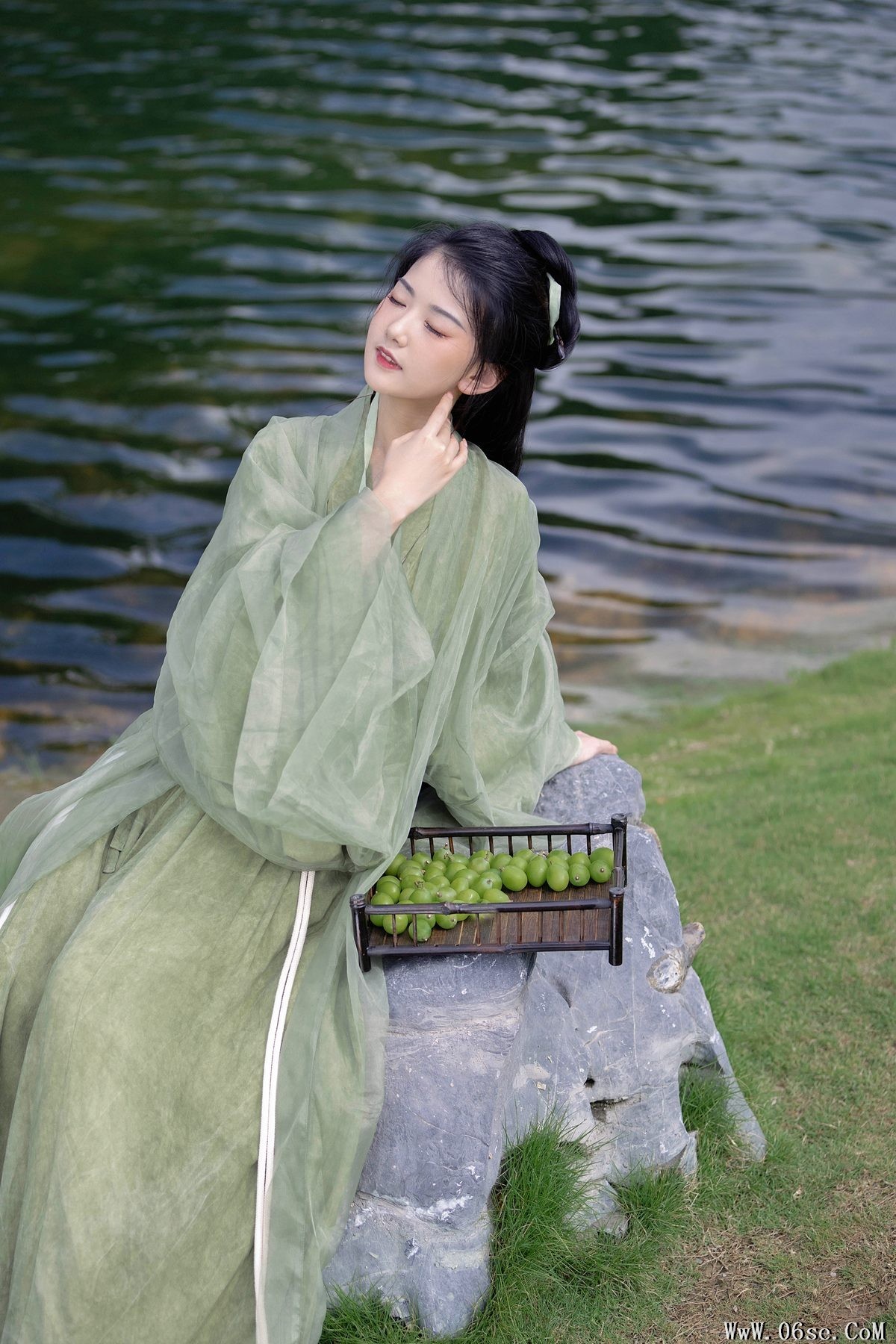 图片[25]-YiTuYu艺图语 Vol.5276 Suan La Tang Er[30P]-六色网