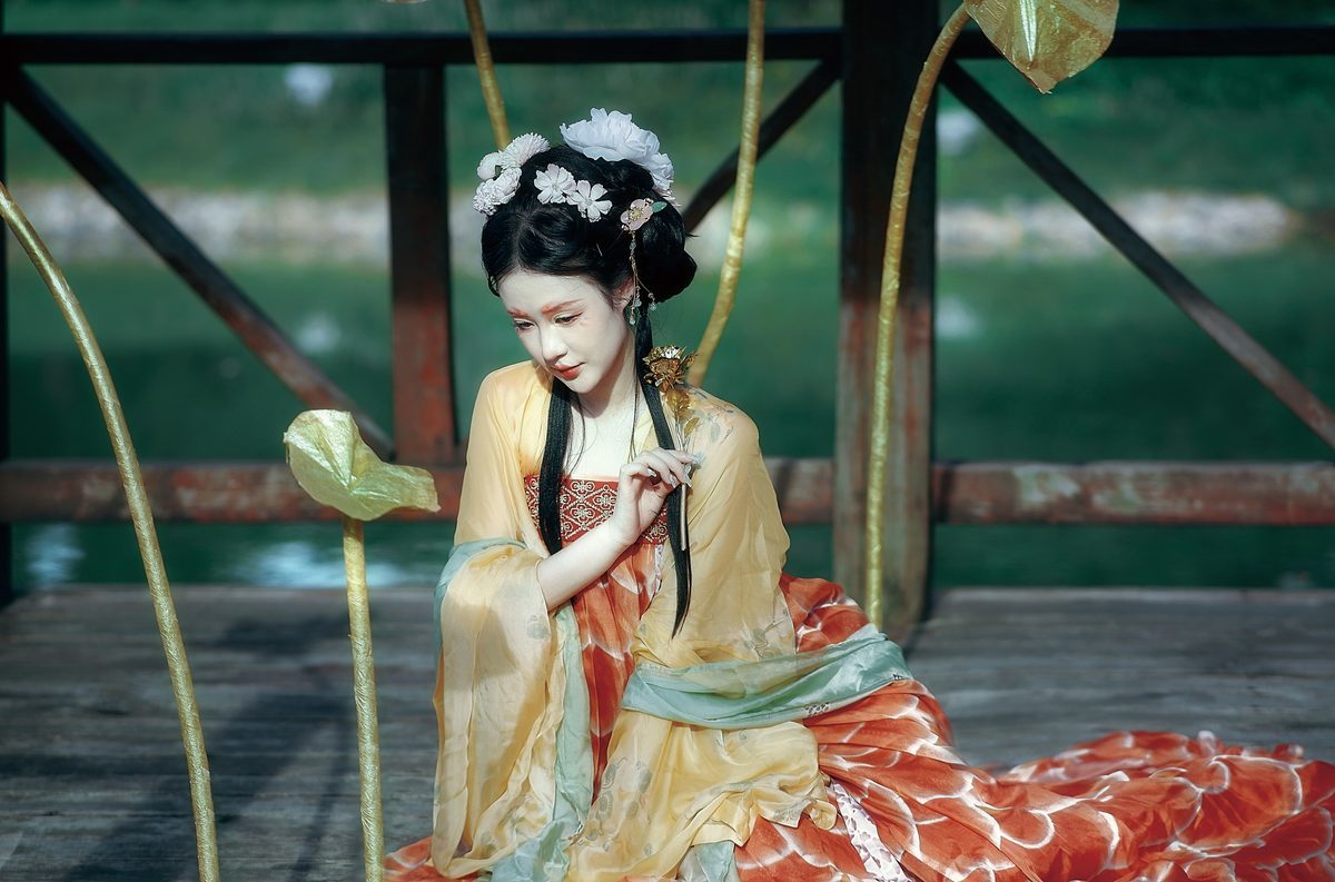 图片[16]-YiTuYu艺图语 Vol.5143 Yue Bai Xing Xi[23P]-六色网